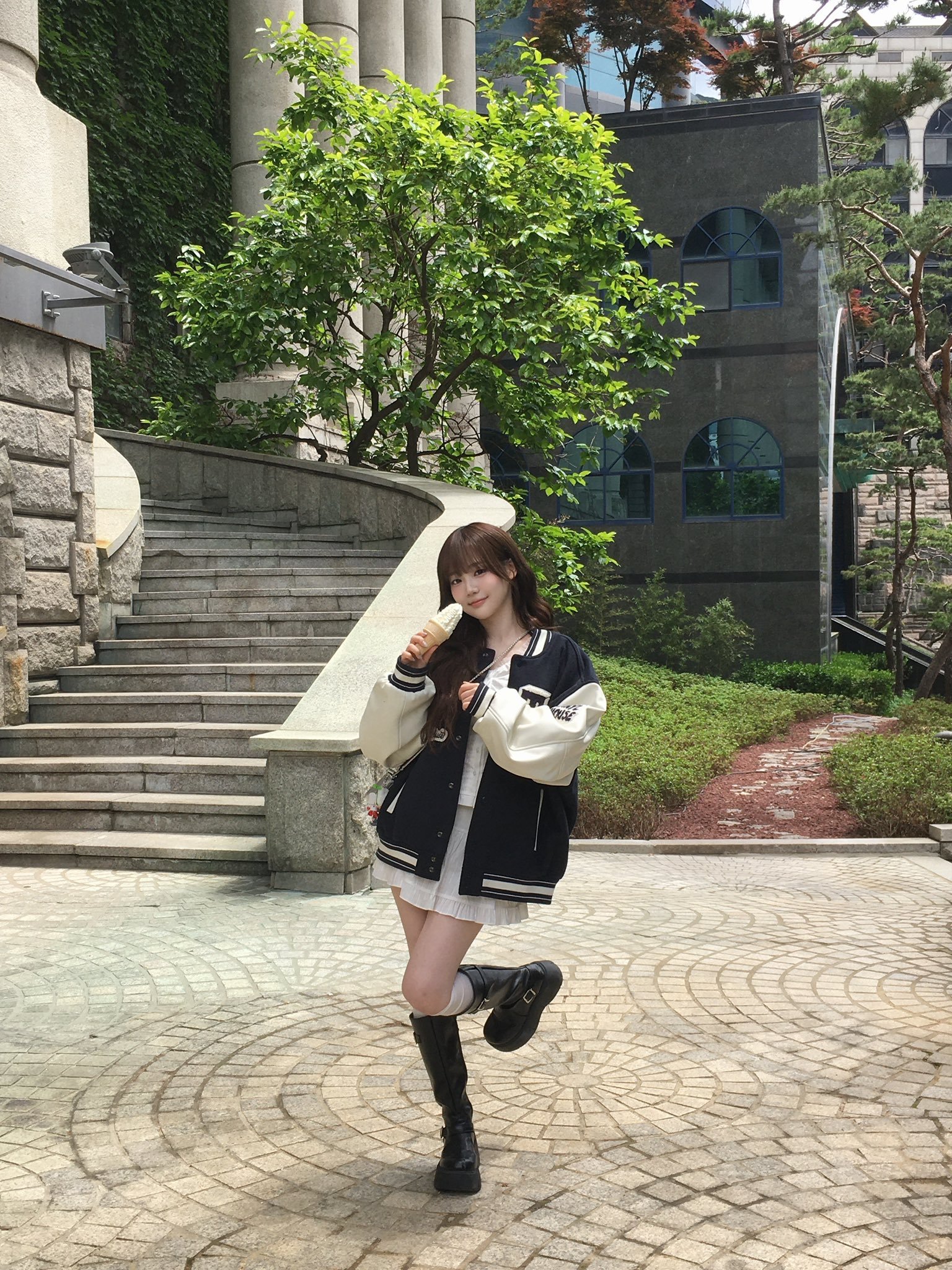 tripleS SeoYeon尹舒妍 🌿🍦 