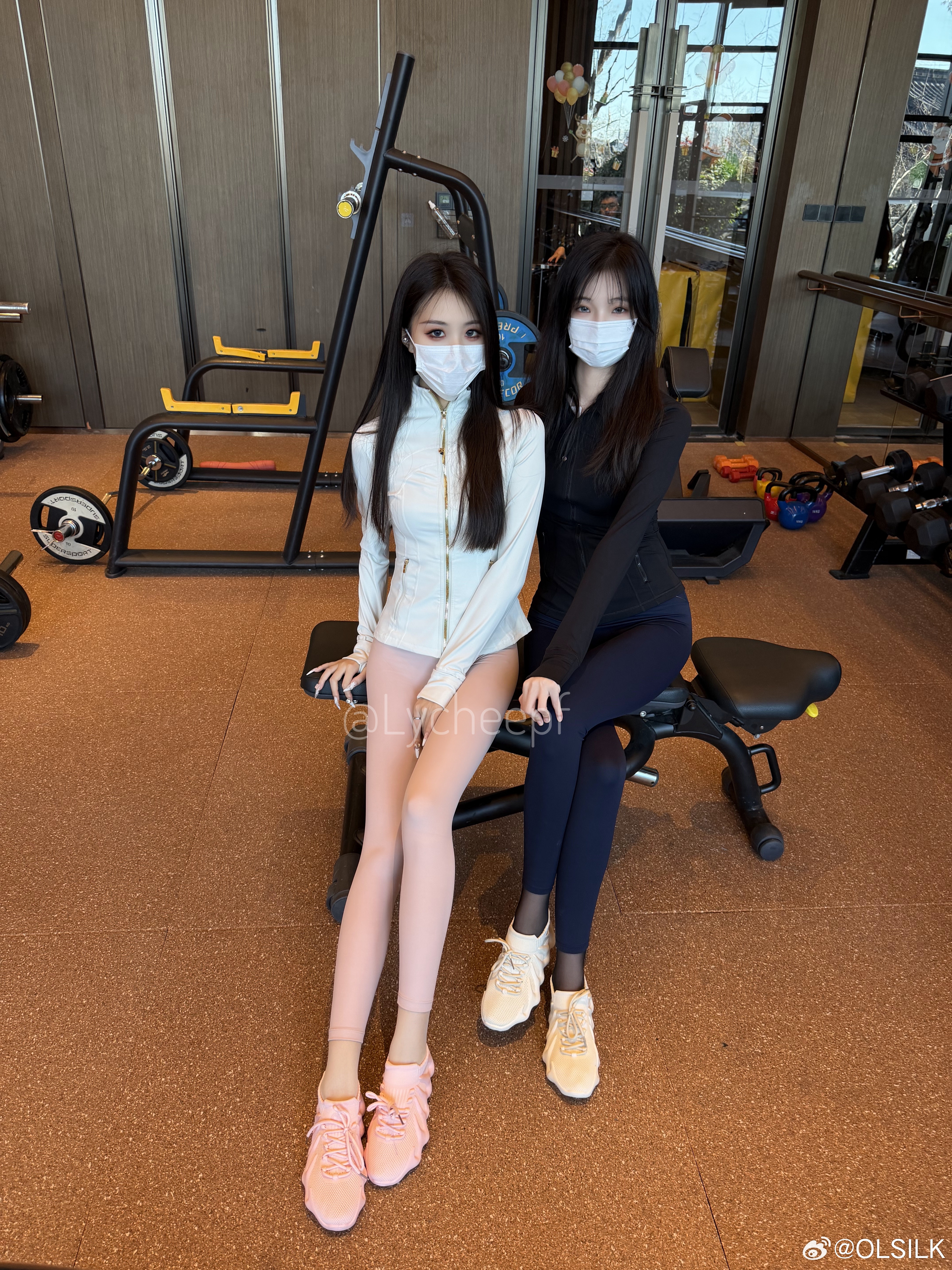 某年某月某个星期几泡芙lychee今天穿什么olsilkmookiiss 