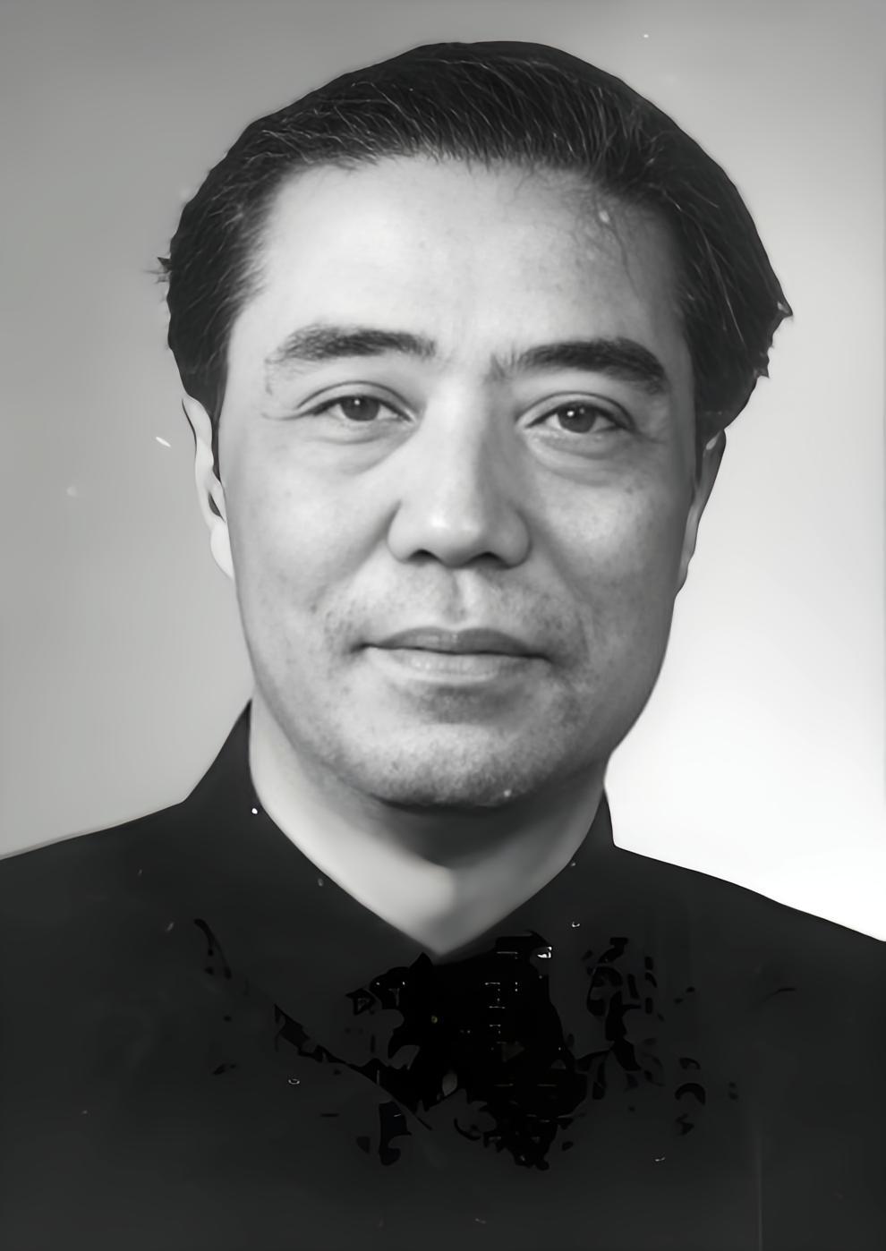 阳翰笙（1902年11月7日—1993年6月7日），原名欧阳本义，字继修，主要笔