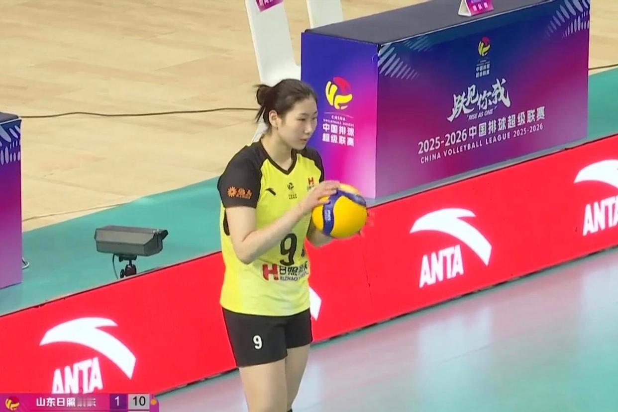 女排超级联赛
季后赛，D组由2 3 6 7名组成。

常规赛第13轮已经结束了。