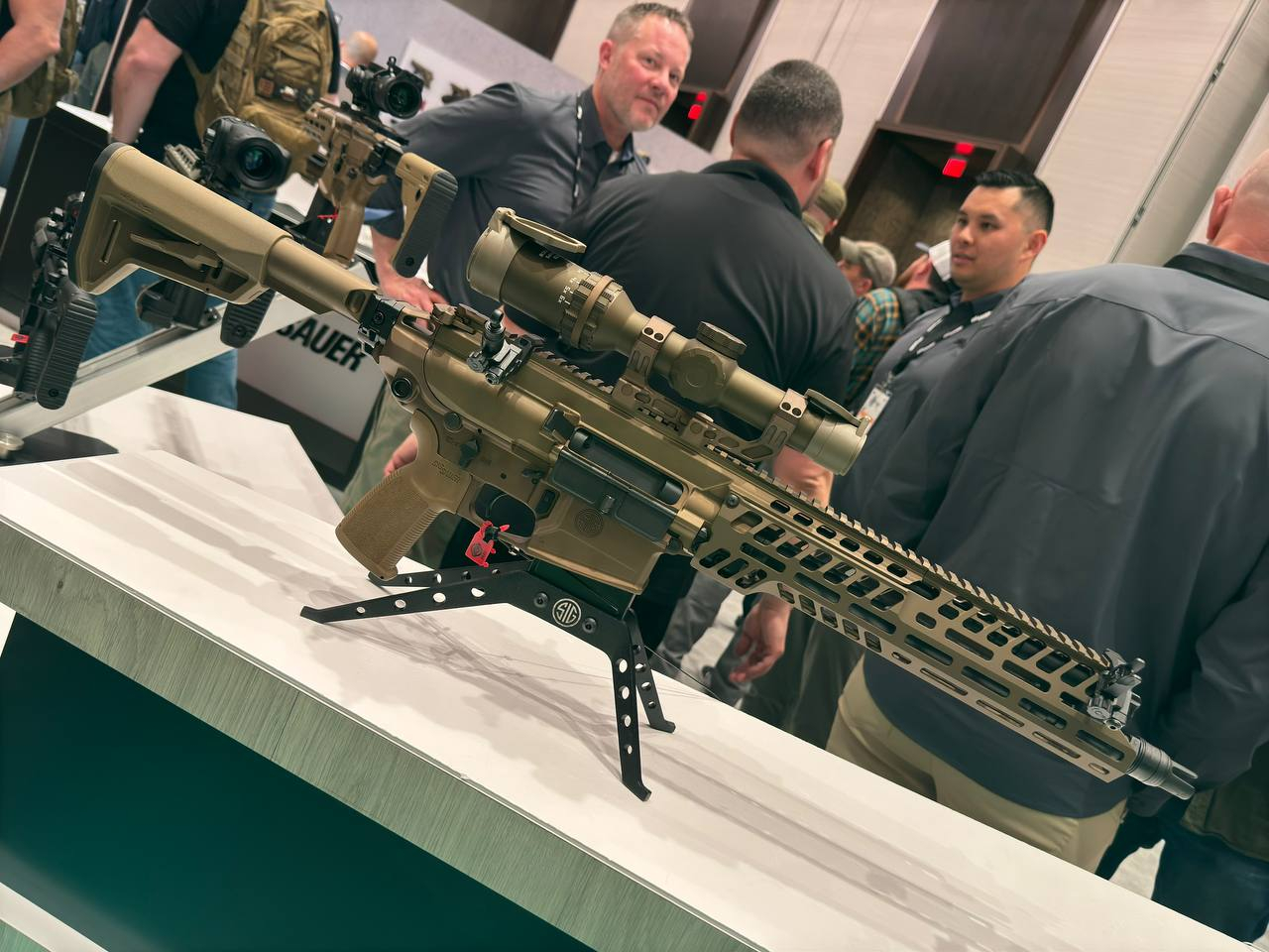 SIG Sauer, Daniel Defense, CZ在shot show 