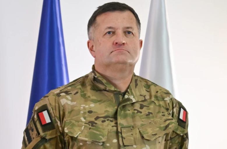 太劲爆了！俄罗斯一位手握重权的中将在自己家电梯里被人暗杀，差点没命，俄罗斯转头就