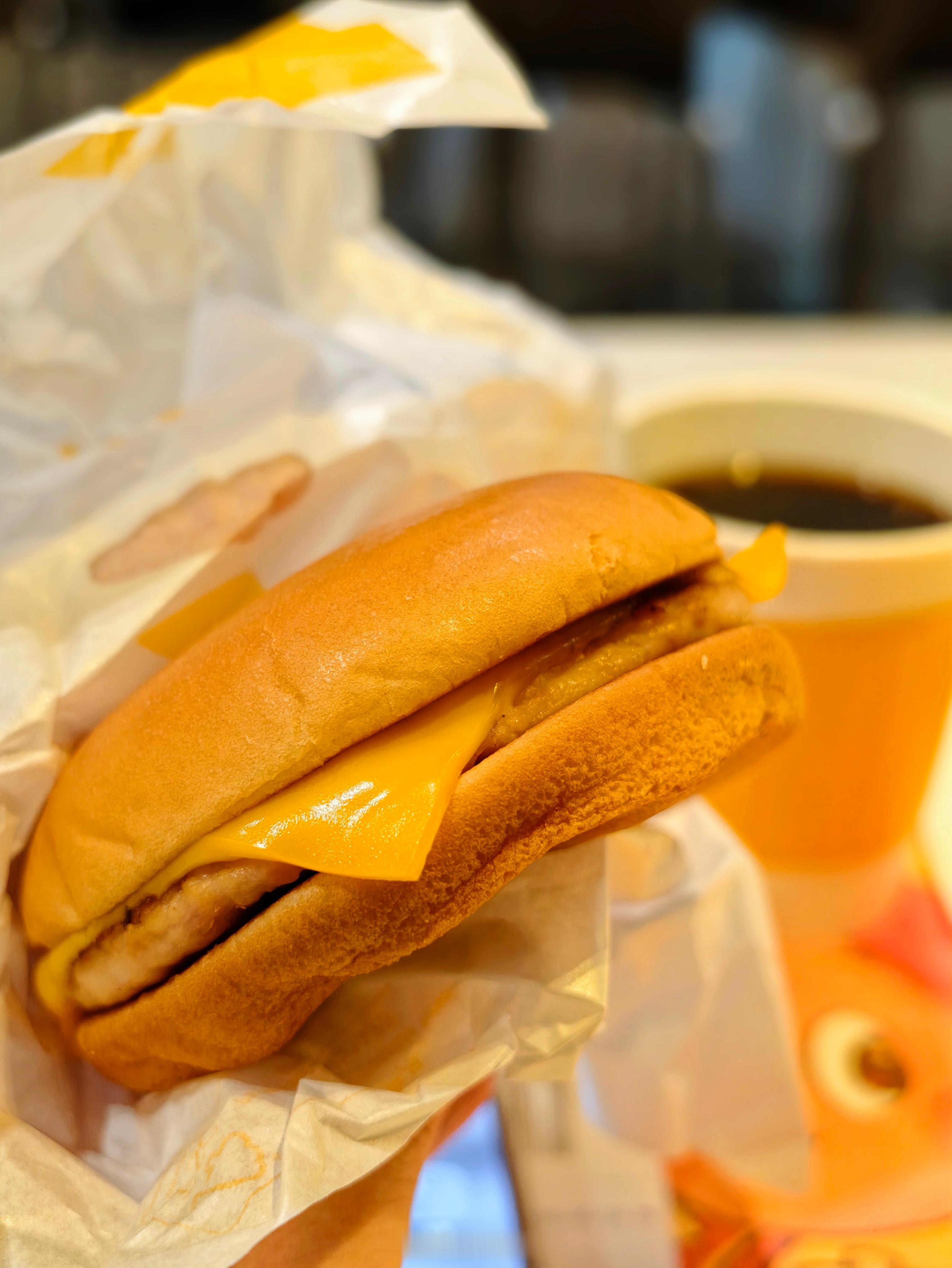 宿醉后的挣扎