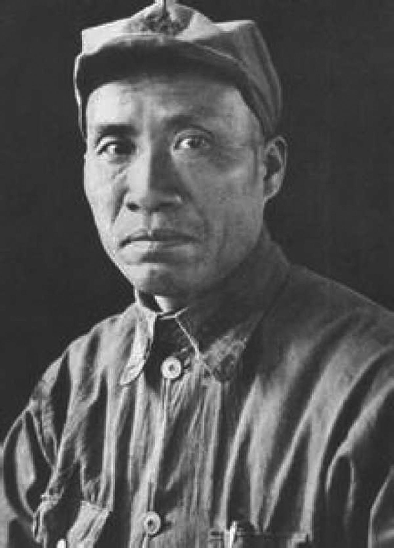 【朱老总的口才】
朱德一生中不知经历过多少艰难困苦，但他从来没有在困难面前低过头