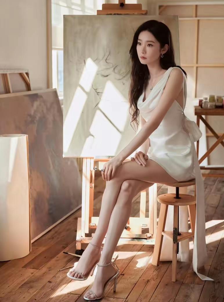 张艺凡这身高太美了