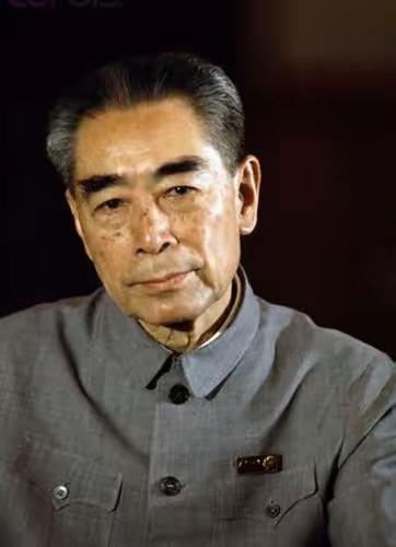 每当我们提起这个名字，心底就满是温暖与自豪。
2026年3月5日，是周总理诞辰1