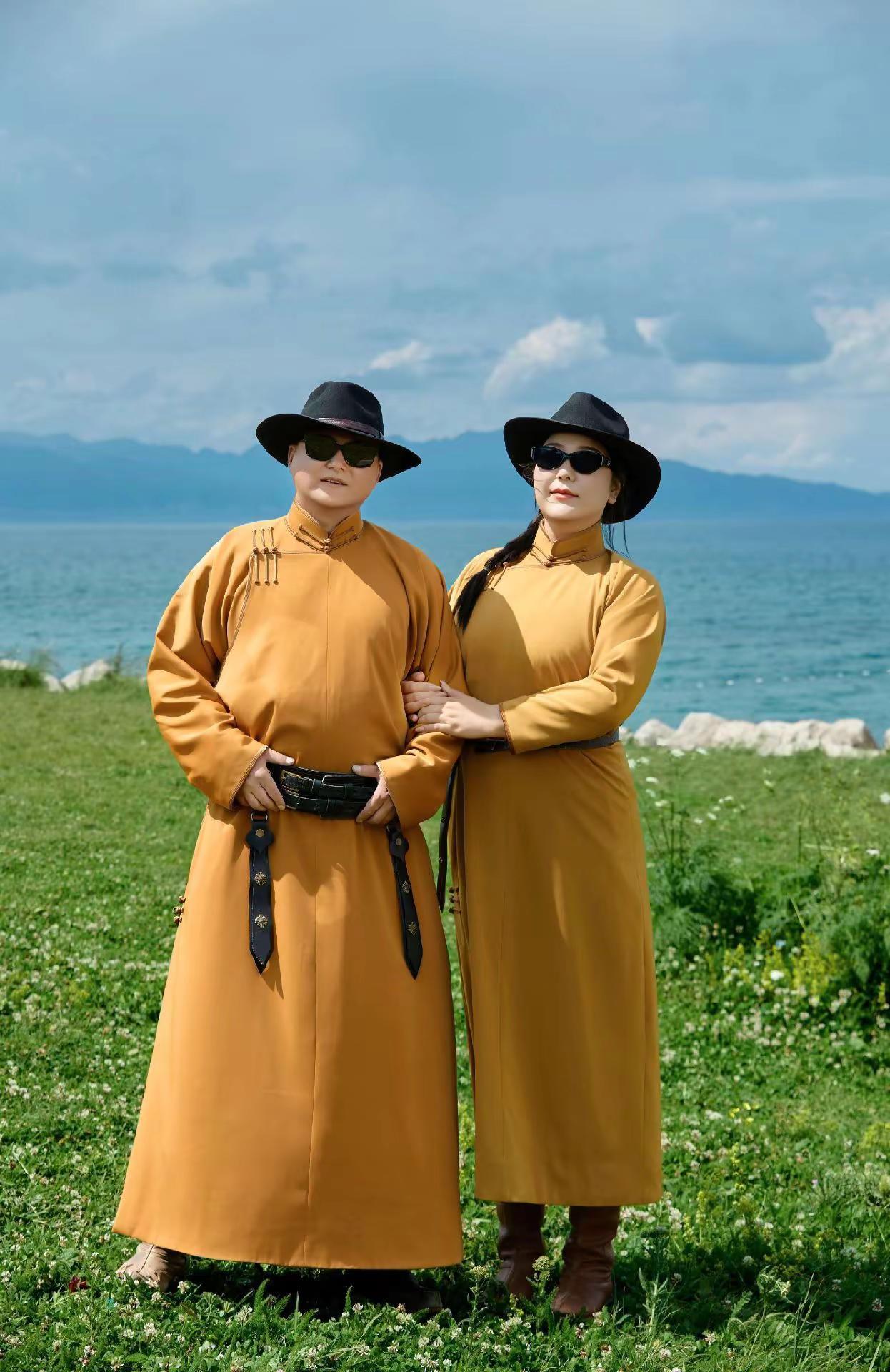 婚纱照太好看啦！郎才女貌，佳偶天成！祝愿我的女孩往后三餐四季，平安喜乐，岁岁相依