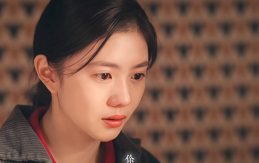 《主角》里易青娥的命是真够玄的！
凡是对她好的人，
几乎没有一个是好结果，莫非这