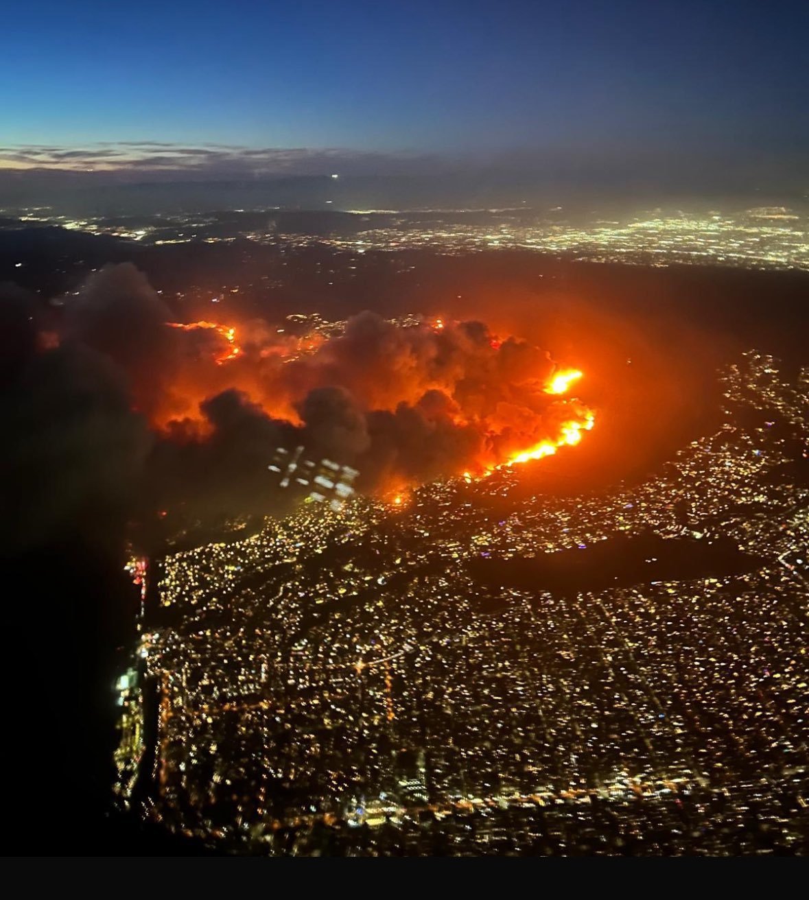 洛杉矶地区野火蔓延，死亡人数已经上升至5人。Haynes报道称莱昂纳德将暂时离队