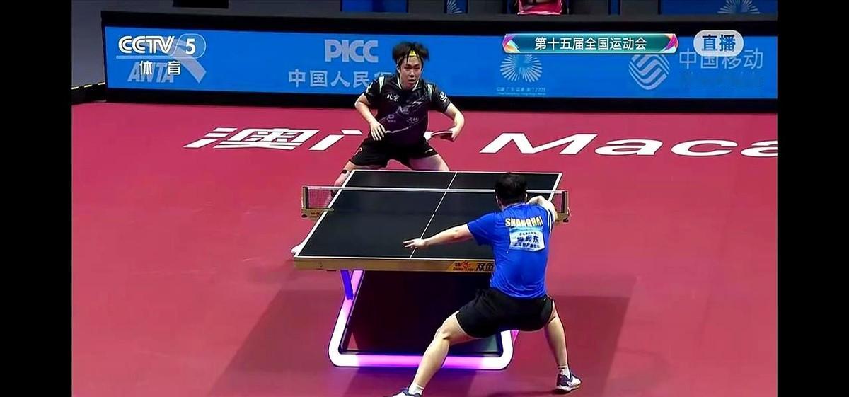 决胜局谁能扛住？樊振东这数据藏都藏不住！

前四局2-2平，小分咬得死死的，比拼