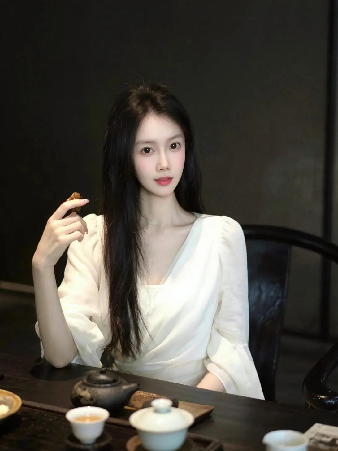张爱玲说：“一个女人美不美，要看她中年以后的模样。 有没有发现身边有些...