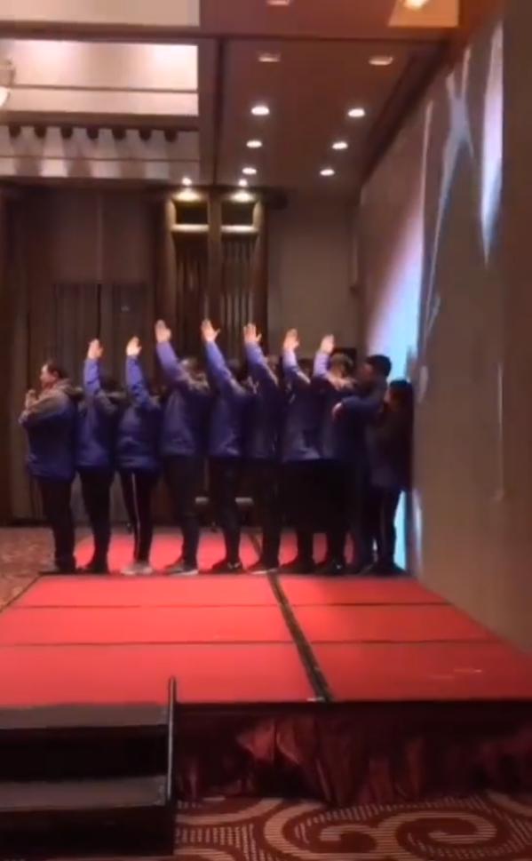 最后一位，这节目不表演也罢[捂脸]