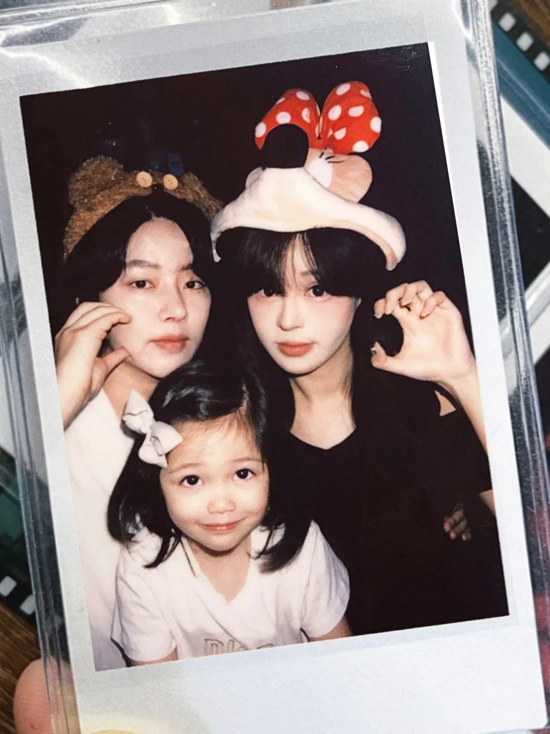 小小的她一半像她，一半像我