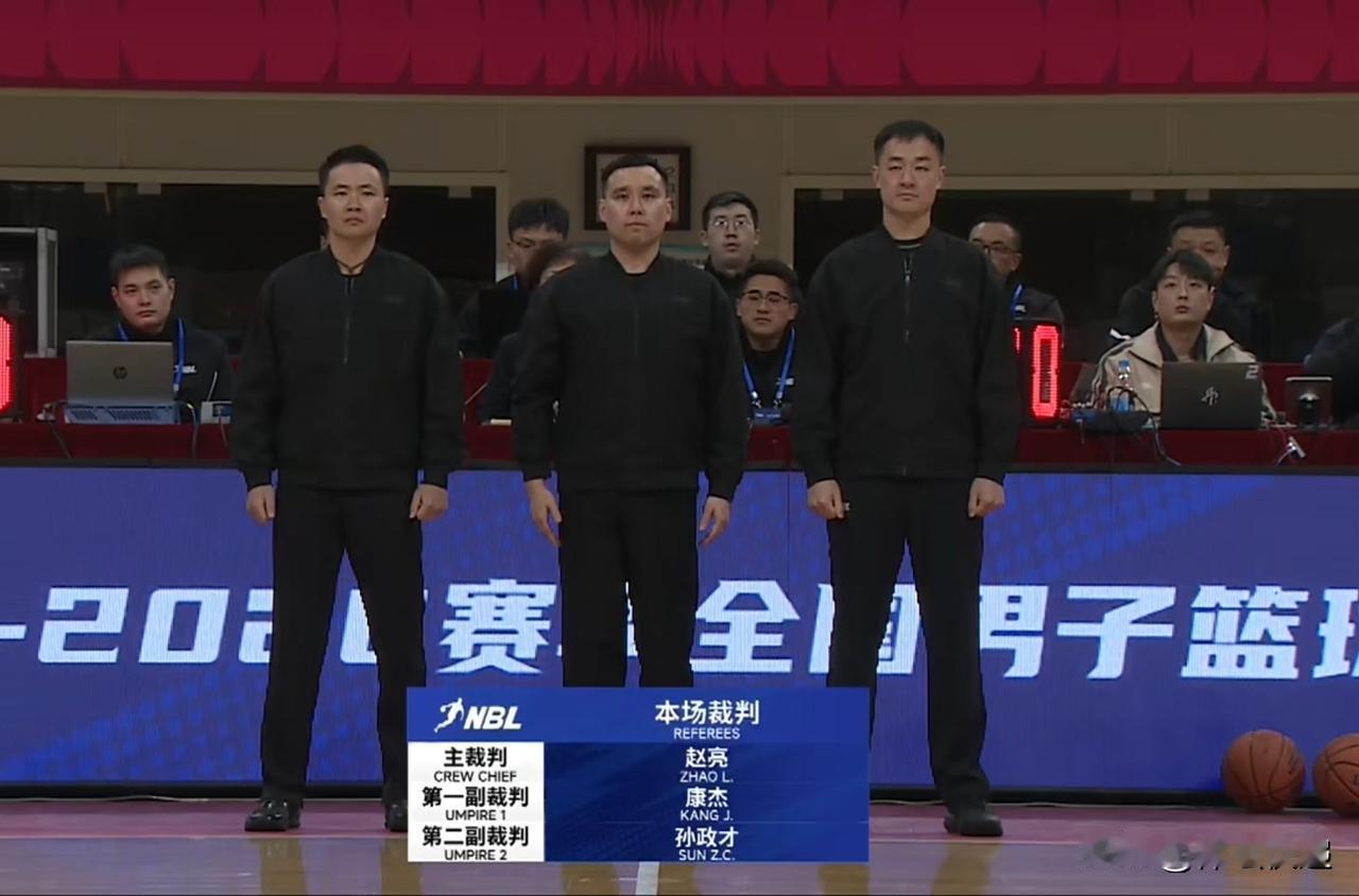 焦作文旅客场惜败安徽皖江龙。NBL联赛焦作文旅继续客场之旅，挑战安徽皖江龙。安徽