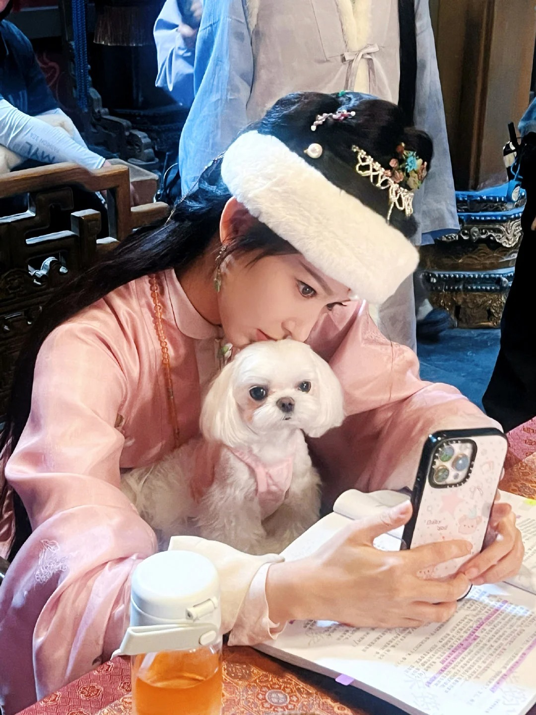 程潇 恶女味 荣筠溪人设太绝！程潇冷飒茶媚无缝切换，两种状态都让人狠狠心动！ 