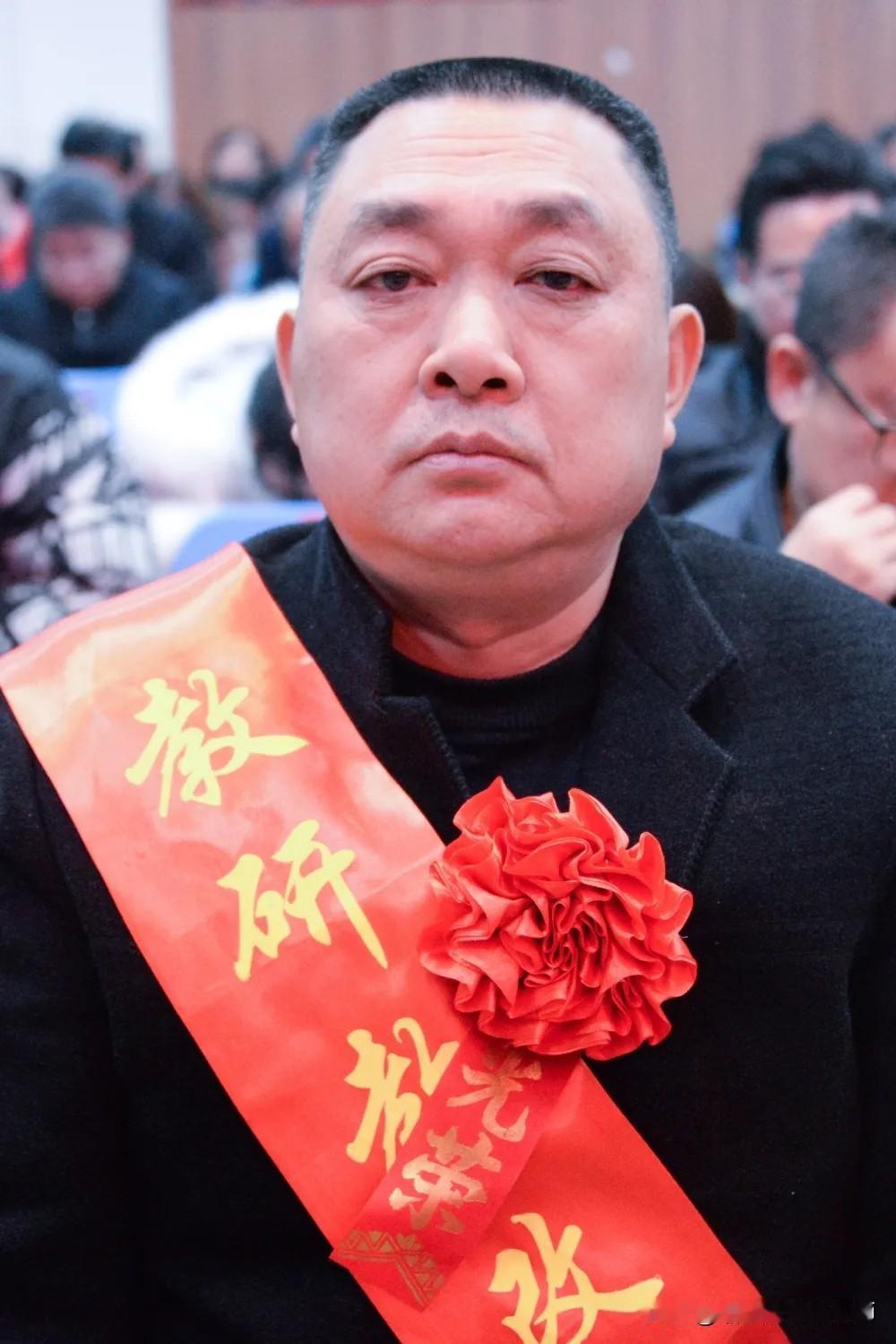 ✨ 笔耕不辍四十载，教研硕果满庭芳——杨宗礼老师150余篇教研成果推介
    