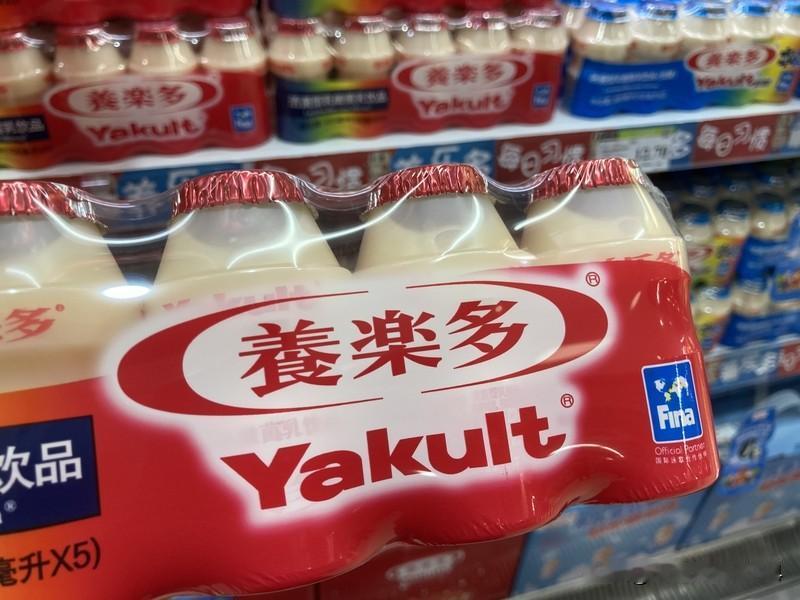 养乐多为啥割不动中国市场了 曾经红极一时的养乐多，如今在中国市场有点割不动了。继