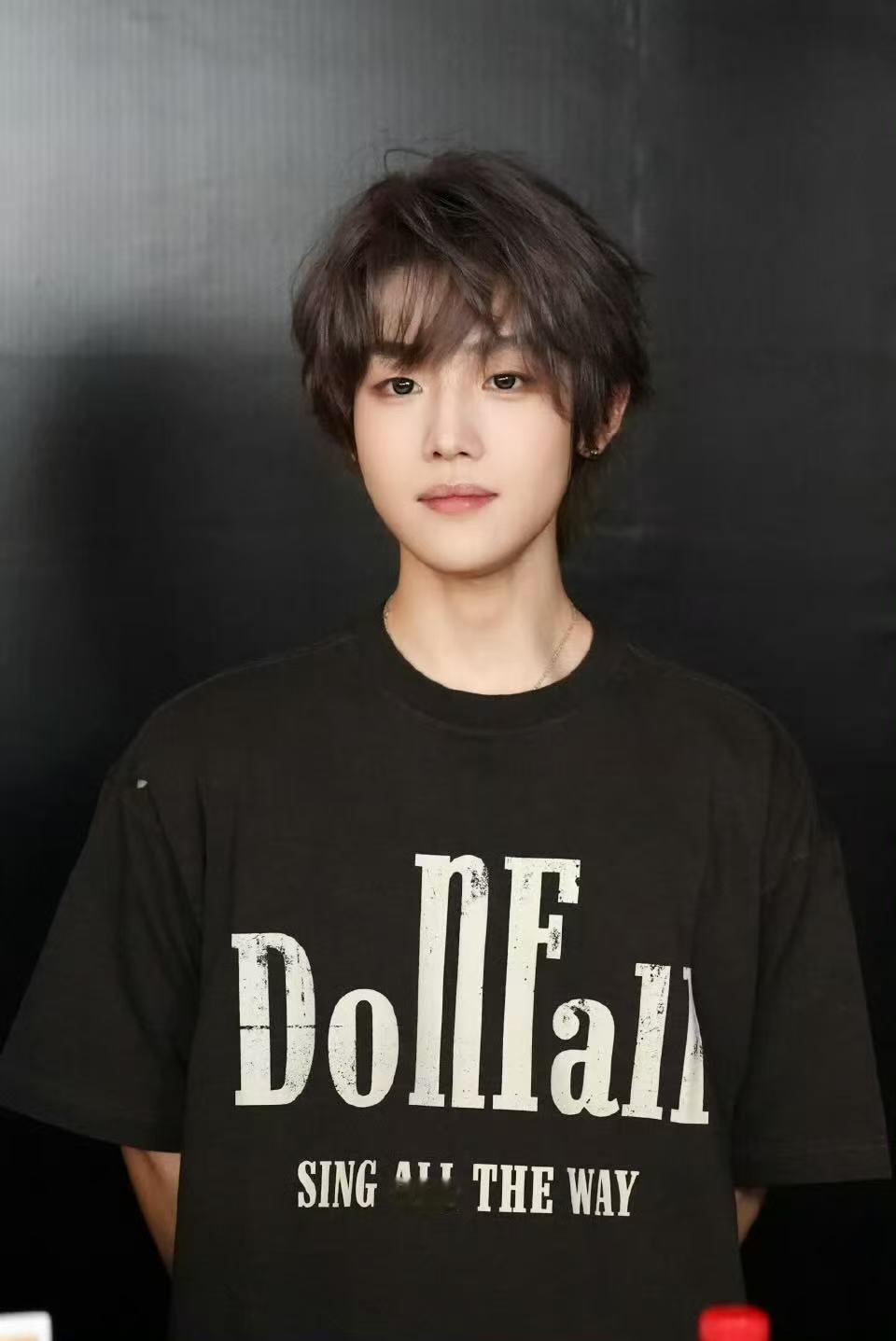 AG司马光轮换上场临危换将见魄力，AG 这波轮换太及时！司马光从解说席奔赴战场，