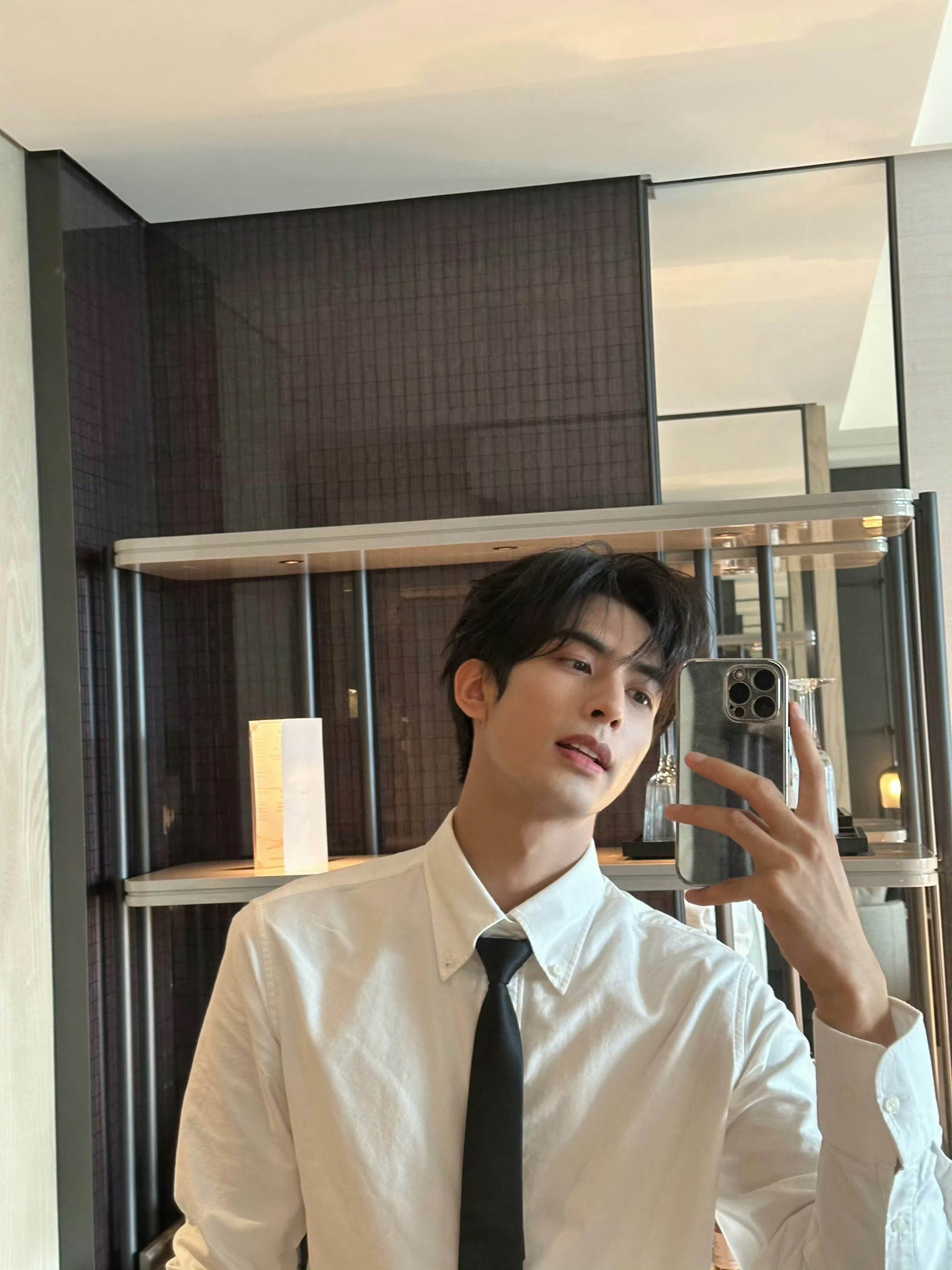 宋威龙宋威龙见面会 色令智昏系帅哥➕1