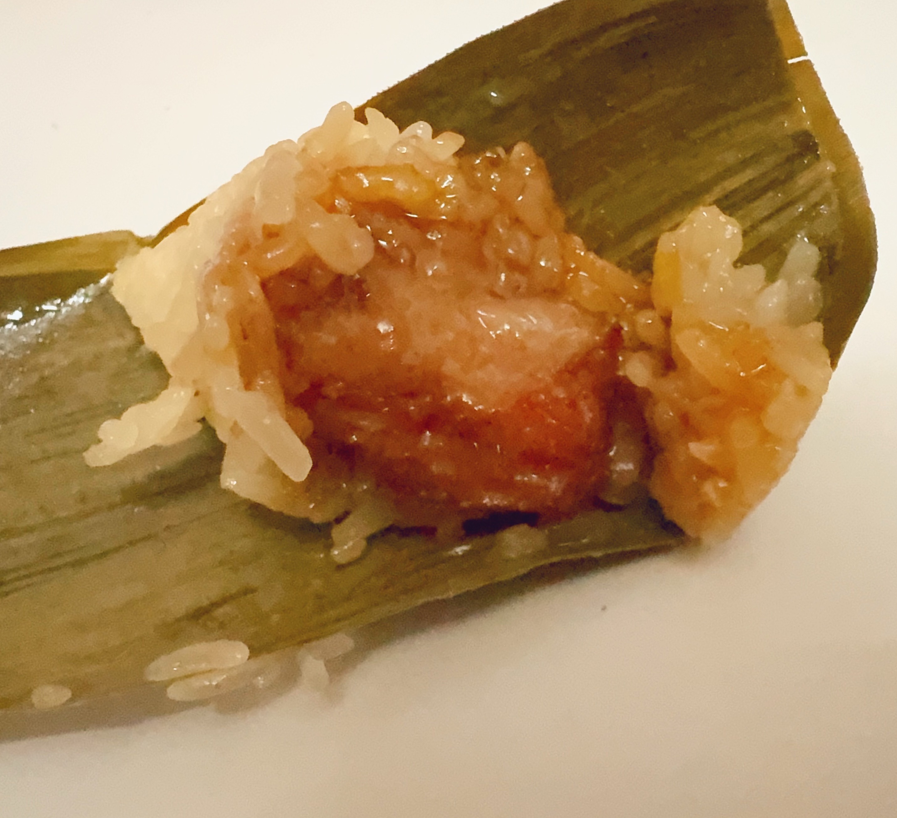 吃个肉粽子