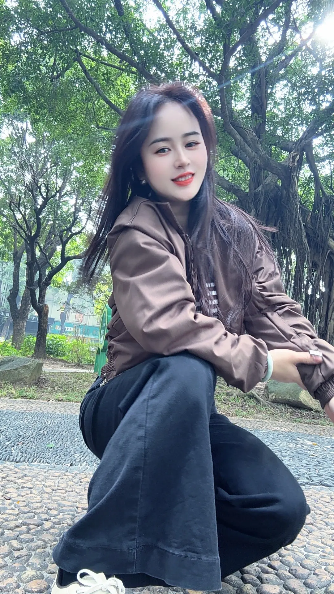 好好挣钱吧，财气最养人，养你的精气神，养你的大气，厚气，底气，人给不了...