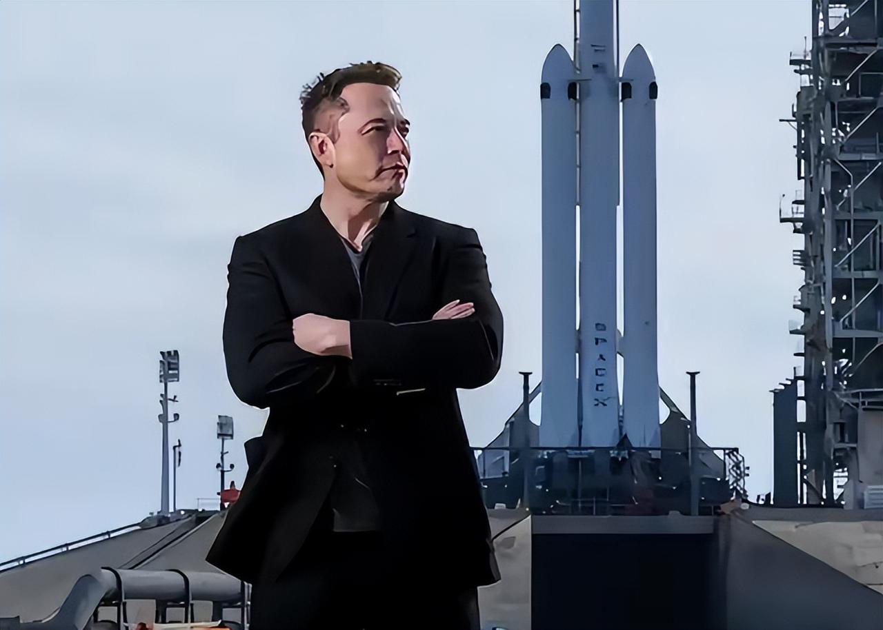 全球首富榜揭晓：美首富造火箭，俄首富搞天然气，中国首富在干啥
2025年的全球富