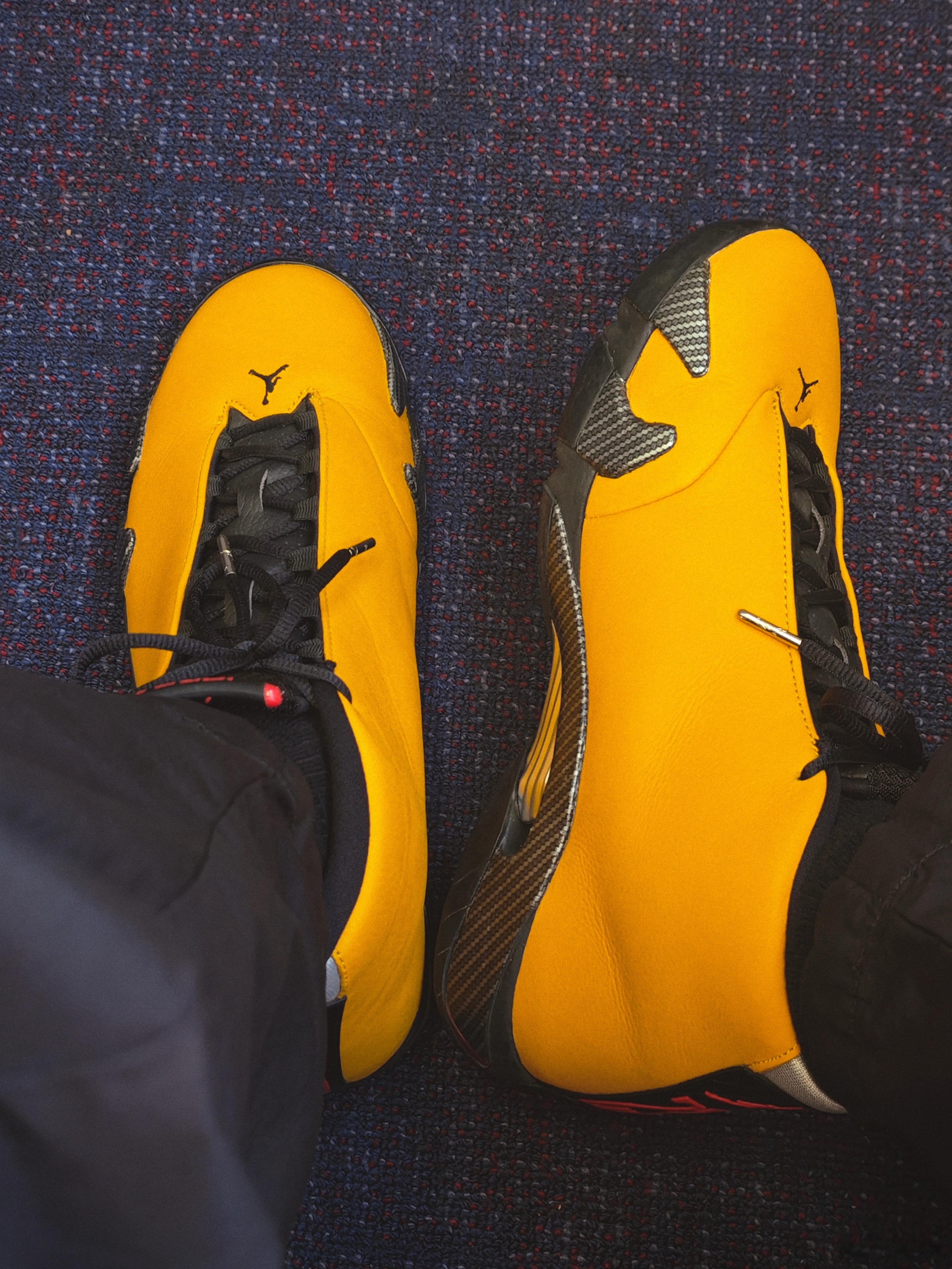 好久没穿这双黄色法拉利了。sneakerhead ​​​