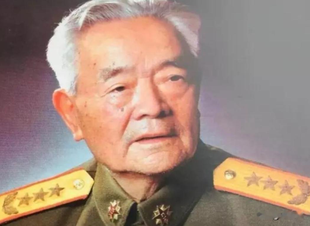 1941年，苏中战场，一个21岁、连排长都没当过的参谋，被粟裕直接任命为营长。三
