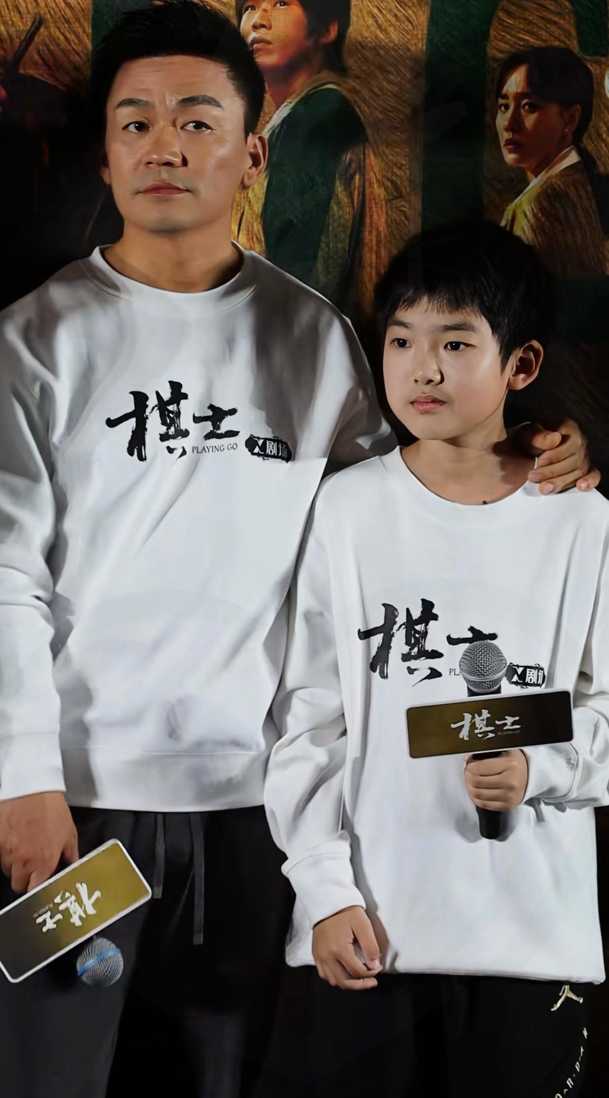 王宝强才是“好爸爸”范本！不用人设，陪伴就是最好的答案！
 
       越看