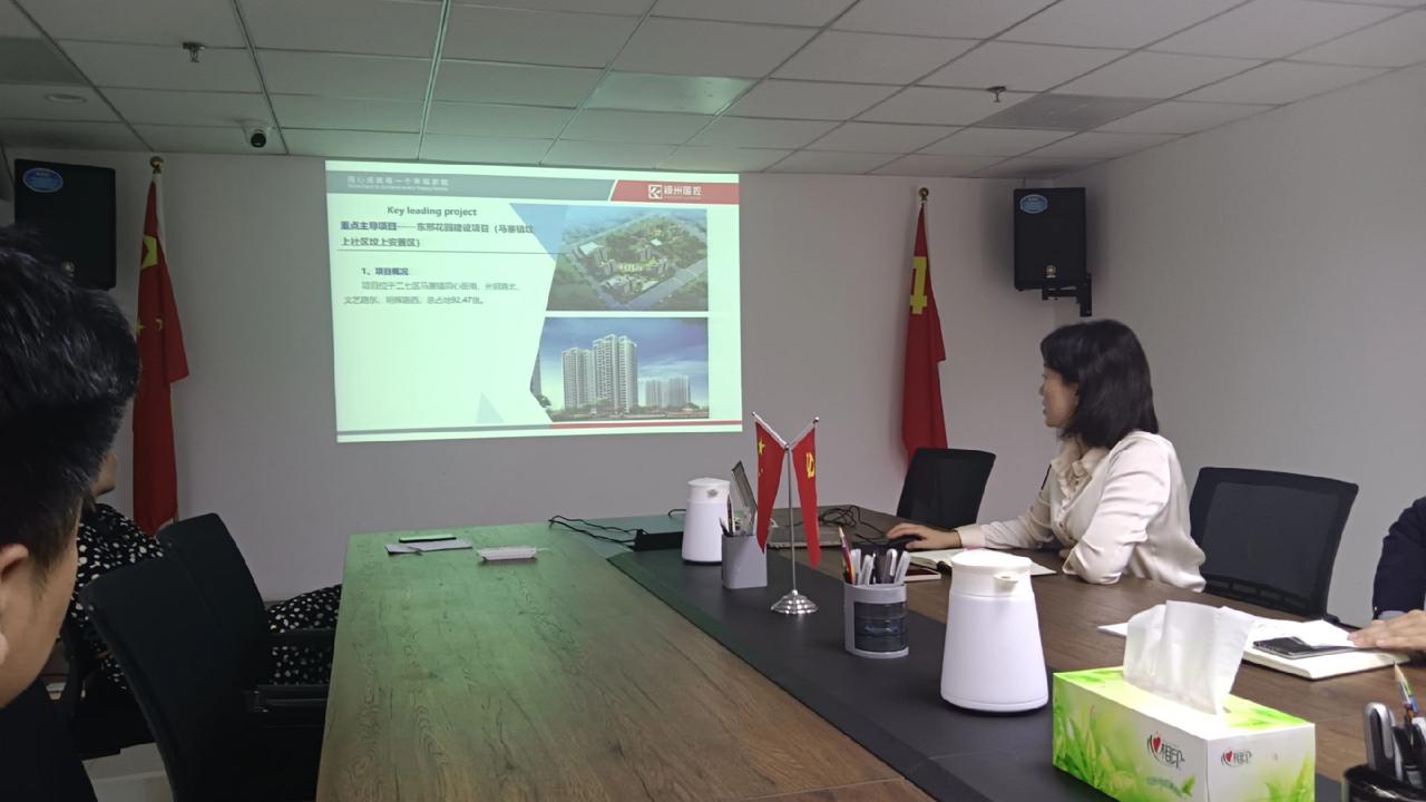 面对庞大的地方存量隐性债务，重启发行特殊再融资债券不会是唯一的化债措施，更意味着