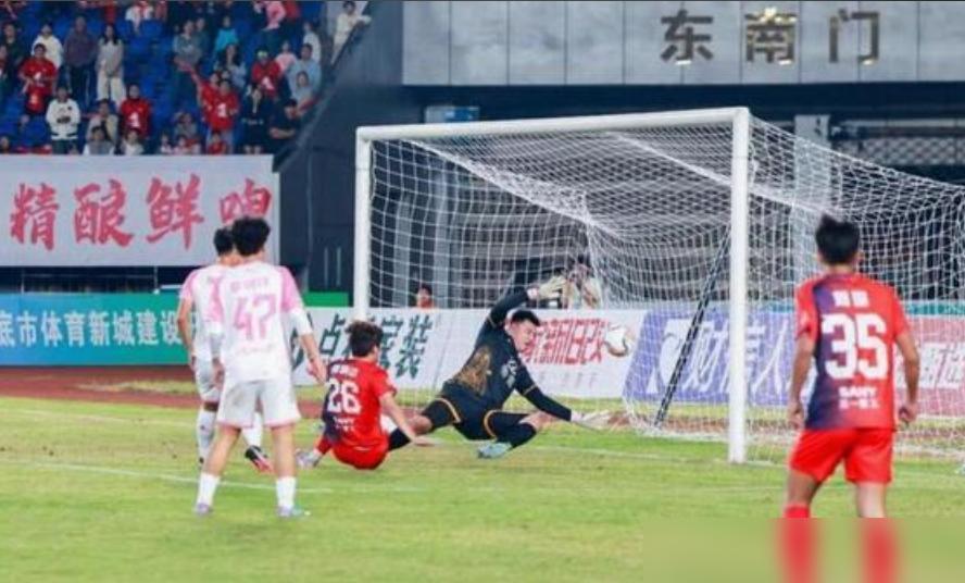 后知后觉，直到今天才懂中南大学何教练的警告：常德队决赛前直播狂欢，注定要输。
