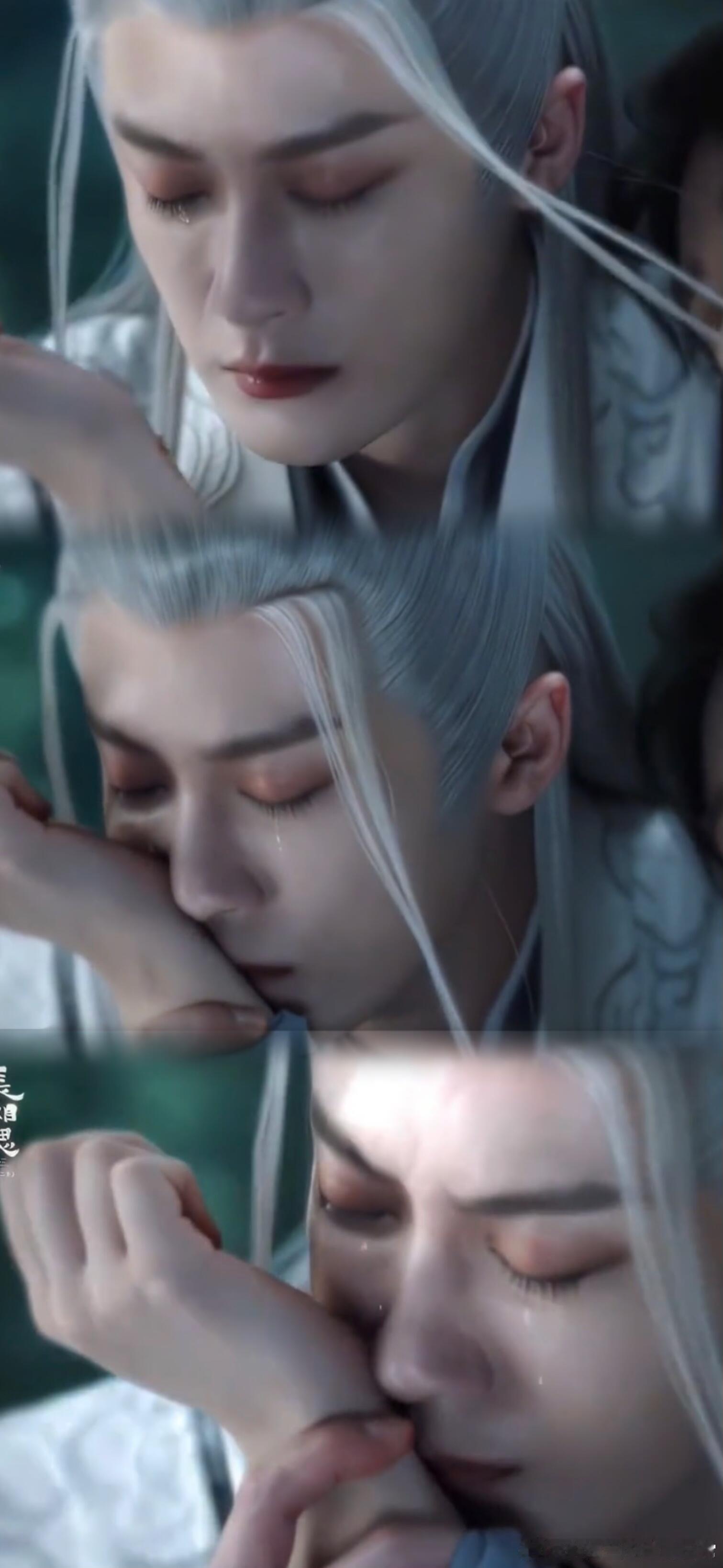#相柳第一次落泪#第一次对神仙落泪这个形容产生了共鸣，相柳眼泪流下的那一刻我似乎