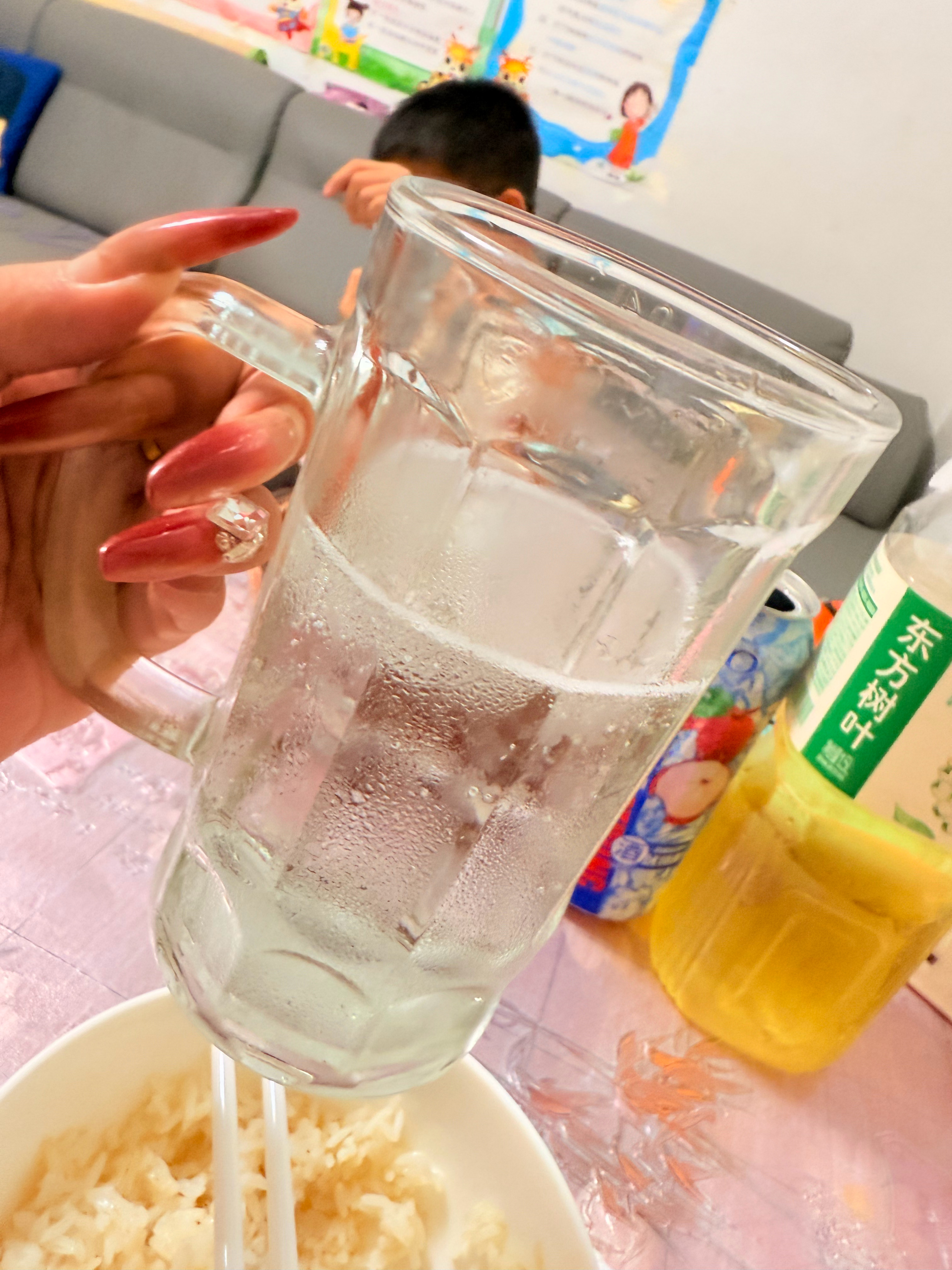 血鸭、莲藕、好久没下厨咸点点，忘了鸭血有盐，口味比较重还能接受