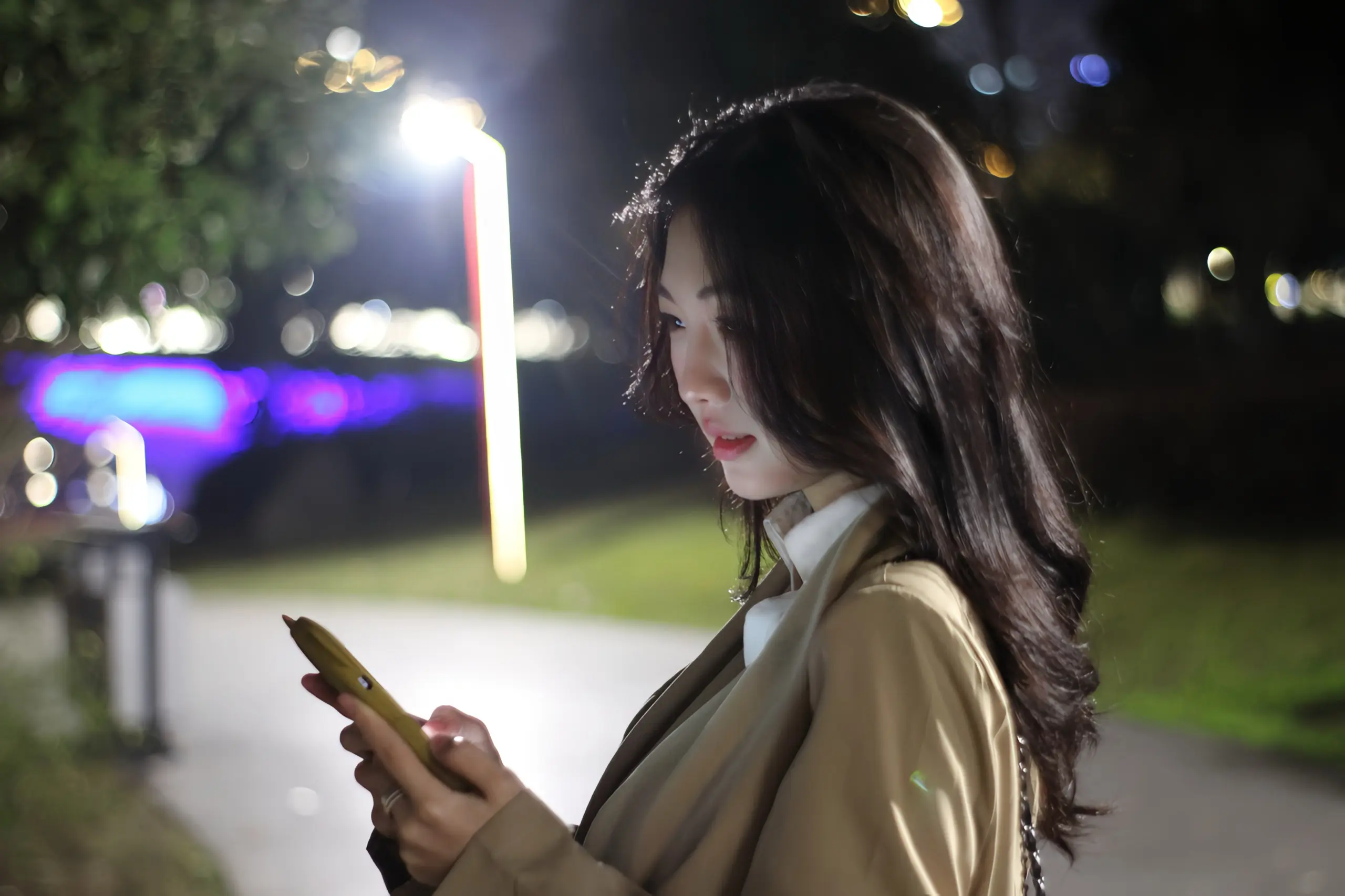 她…会回我的信息吗。