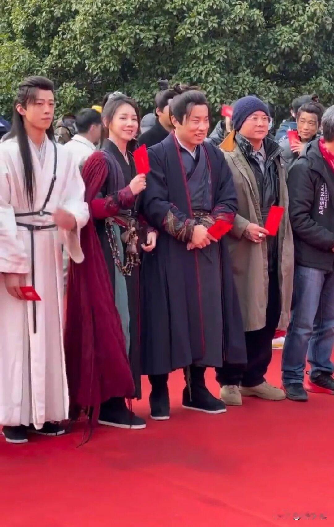 震惊！徐志胜居然演大男主了？
万万没想到！企鹅新剧开拍，男主居然是徐志胜，而男二