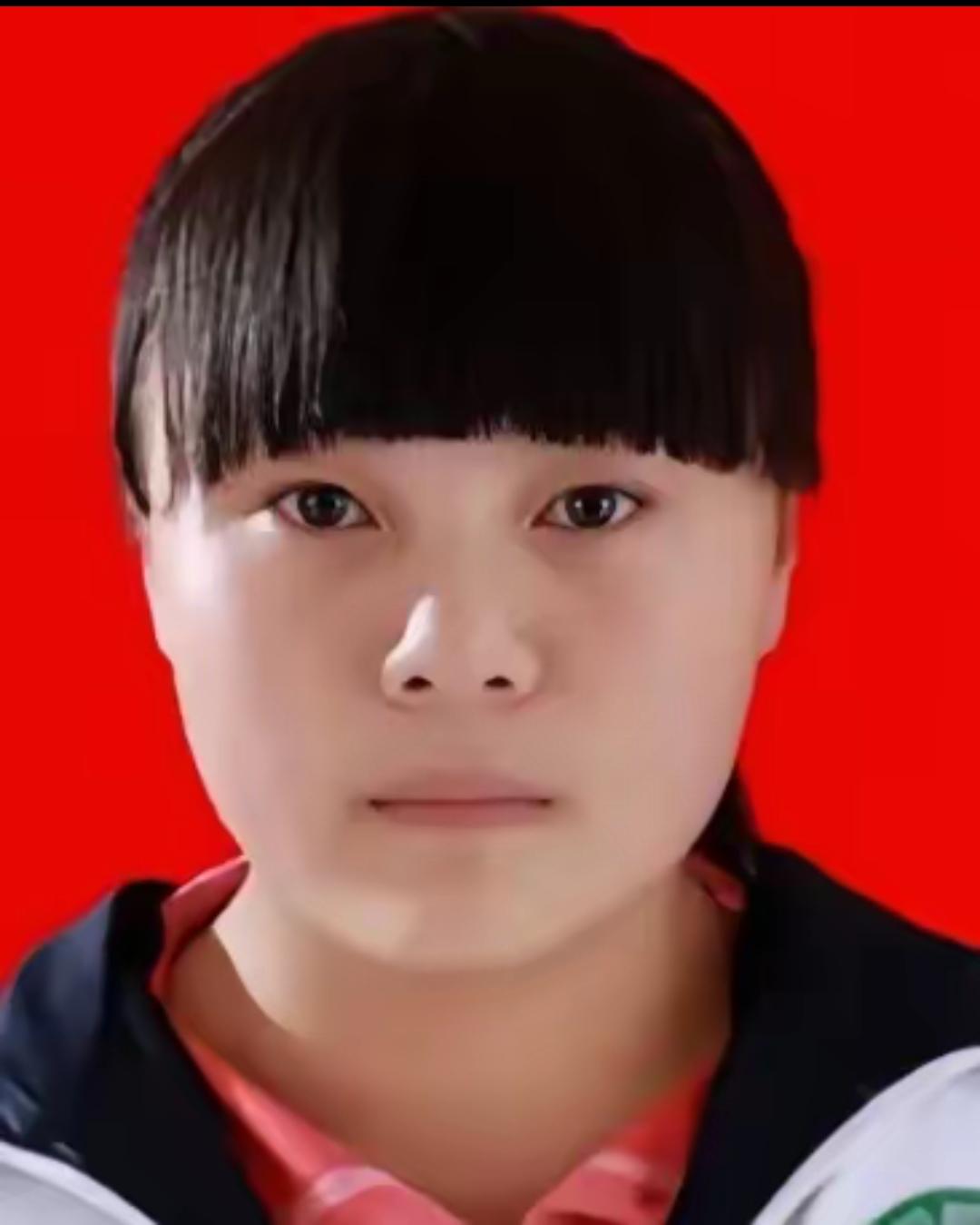 陕西一女子遭遇车祸，造成半身瘫痪，丈夫为了还债不得不外出打工，可妻子却无人照顾，