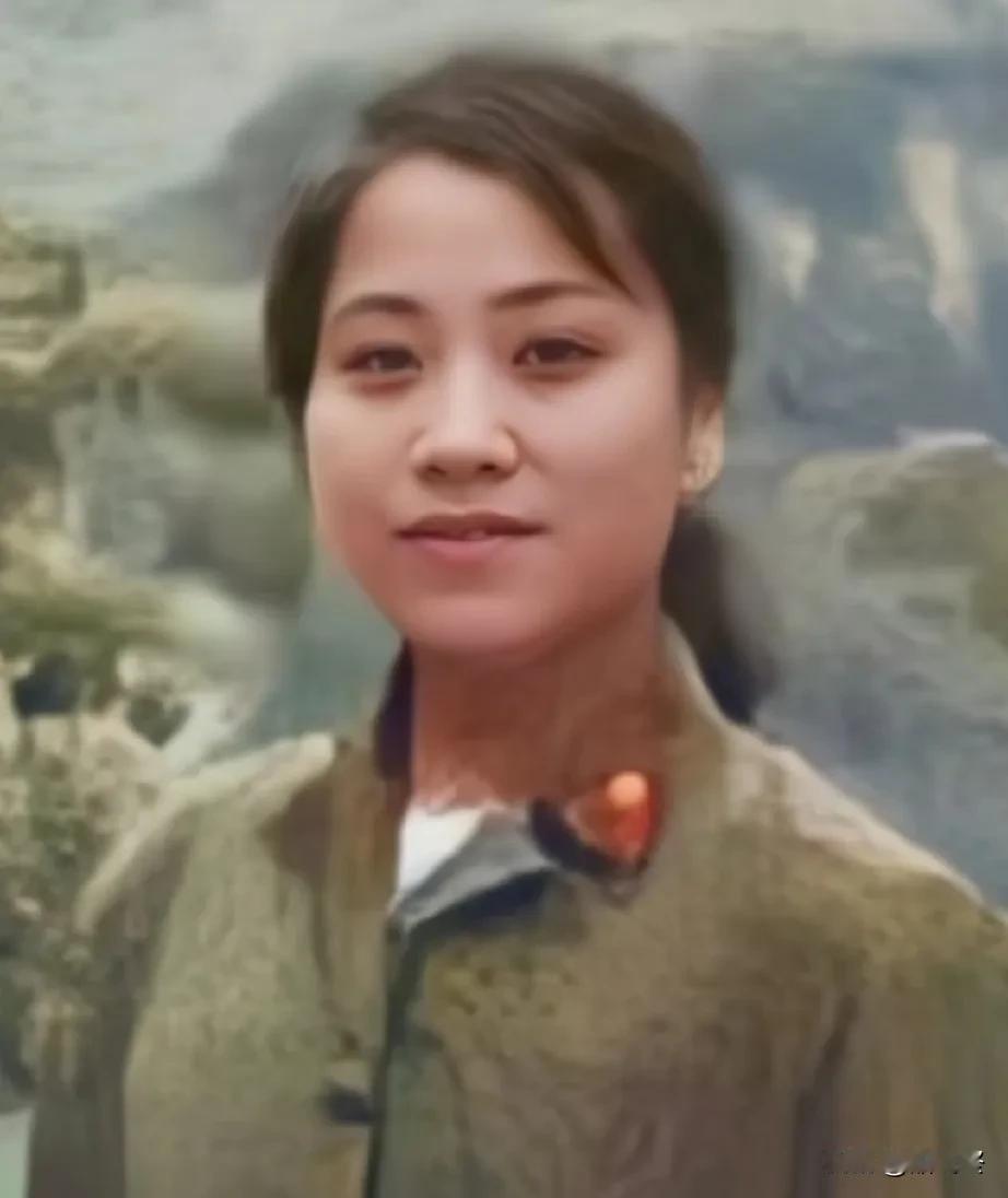 致敬老山战地女神张茹
18岁的赵维军为救战友，双腿被炸断。战地医院条件恶劣，术后