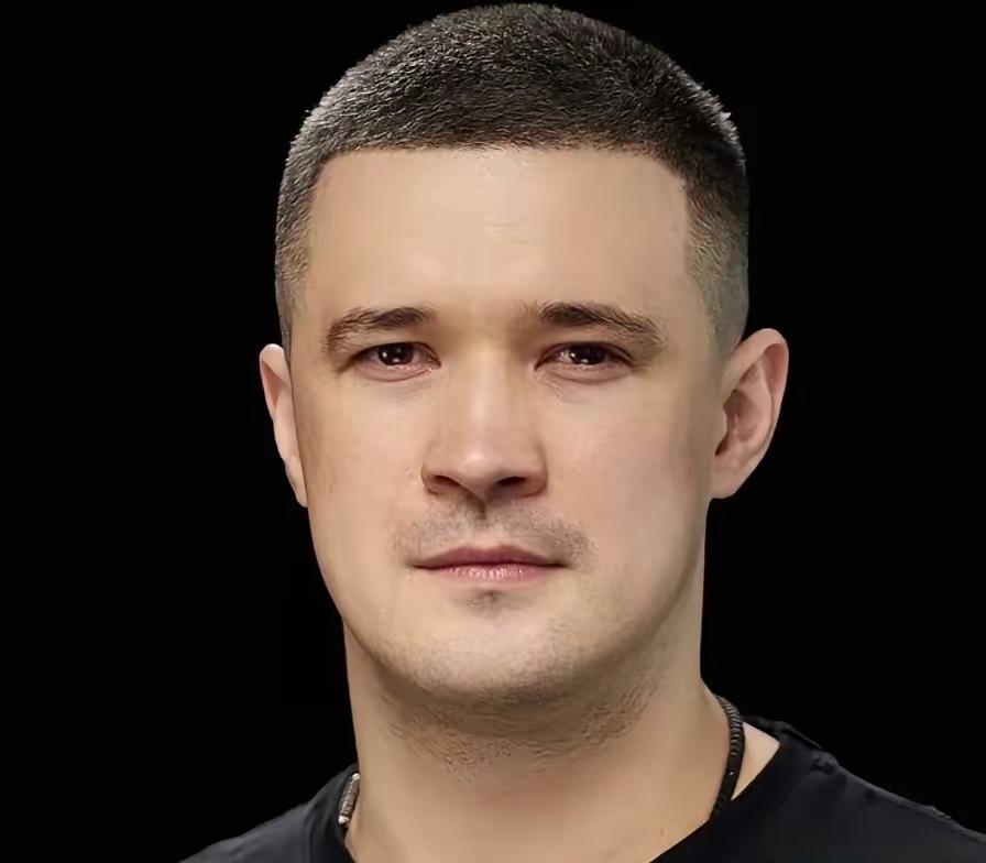 人硬话不多，乌克兰35岁防长
费多罗夫放话：每月消灭5万俄军，将迫使俄罗斯结束战