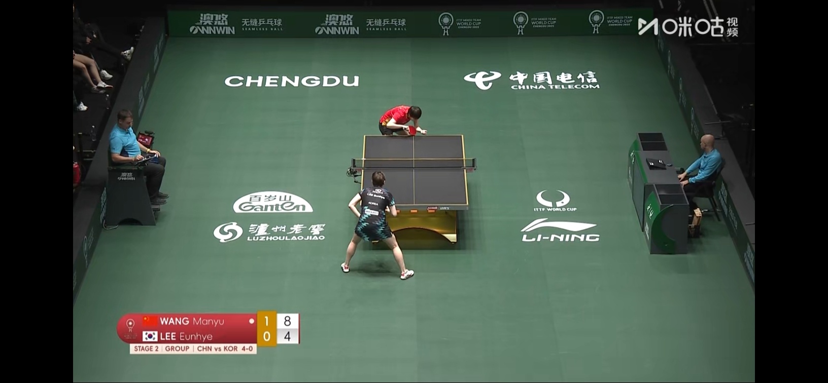 反手发球好帅还得了两分 