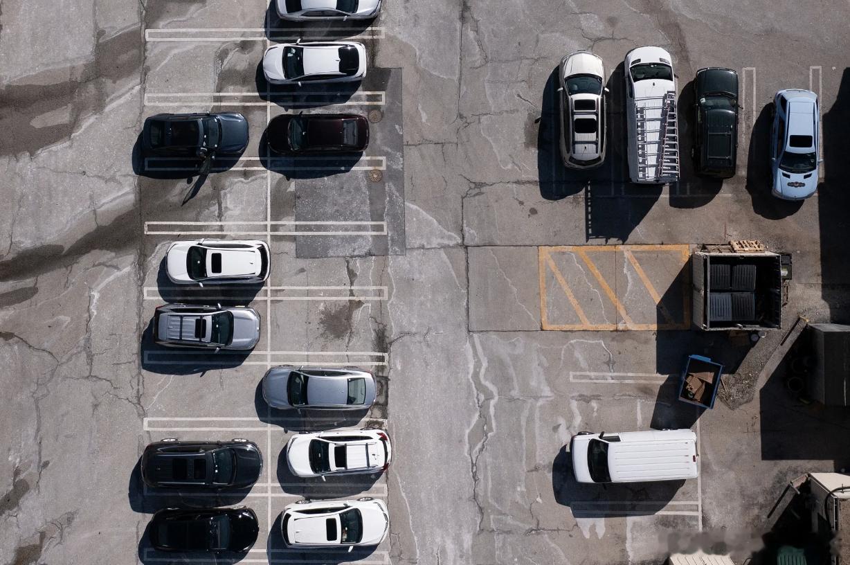 Uber收购停车应用SpotHero，旨在扩大用户群2月23日，Uber在一份声