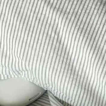 每日一善[超话][春游家族]每日一善 谁的人生不是荆棘前行，你跌倒的时候，懊恼的