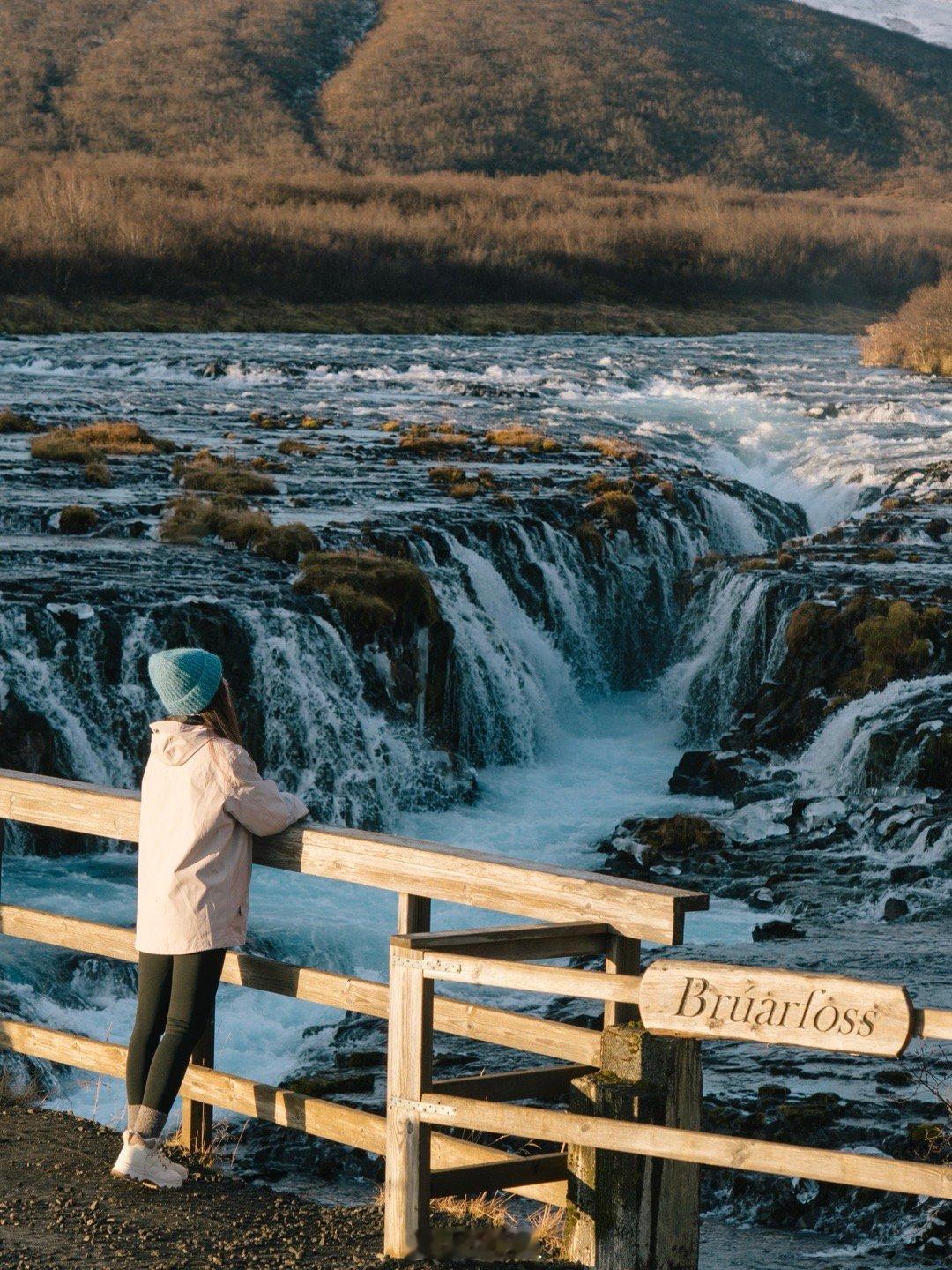 🇮🇸冰岛黄金圈自驾，在熔岩荒野泡温泉看极光🚗黄金圈自驾路线推荐雷克雅未克→