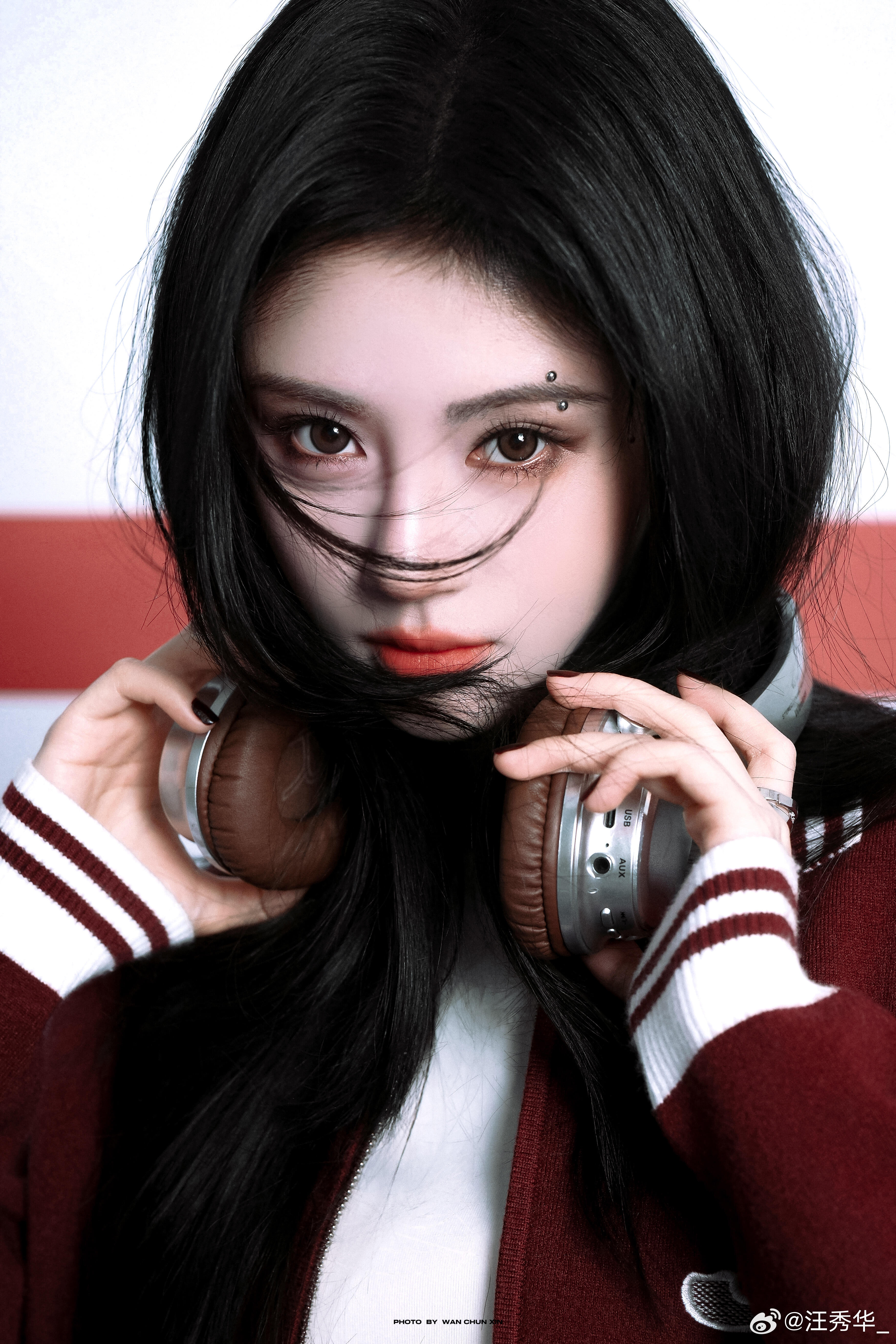  内娱欠鞠婧祎一个都市剧 颜值、气质、衣品全在线，鞠婧祎的现代造型完全长在都市剧