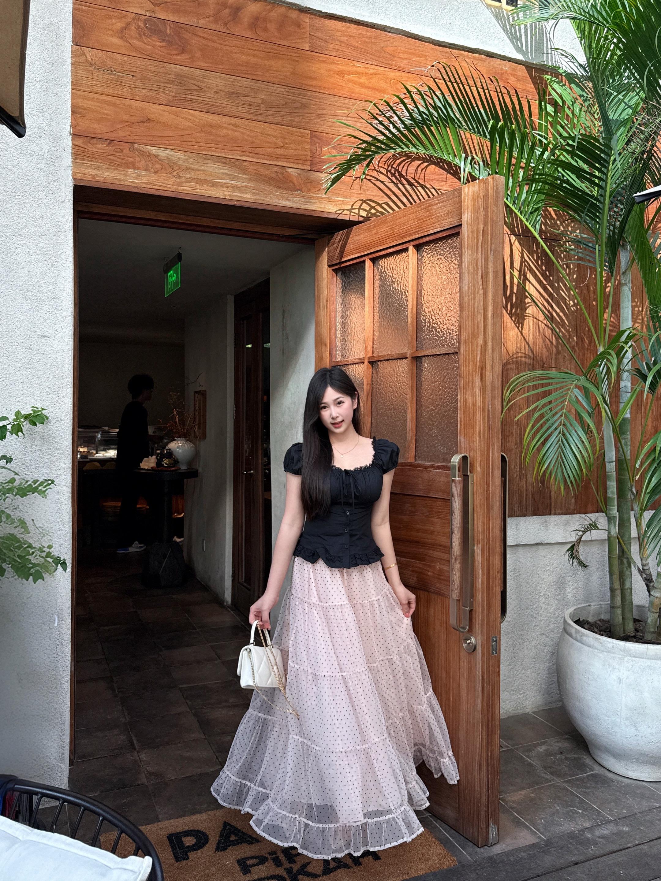 见面是一千个春天预设的伏笔。