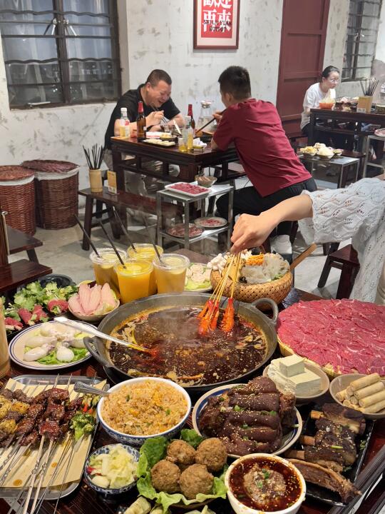 合肥居民区里的老火锅！！！一周去了三次！！！