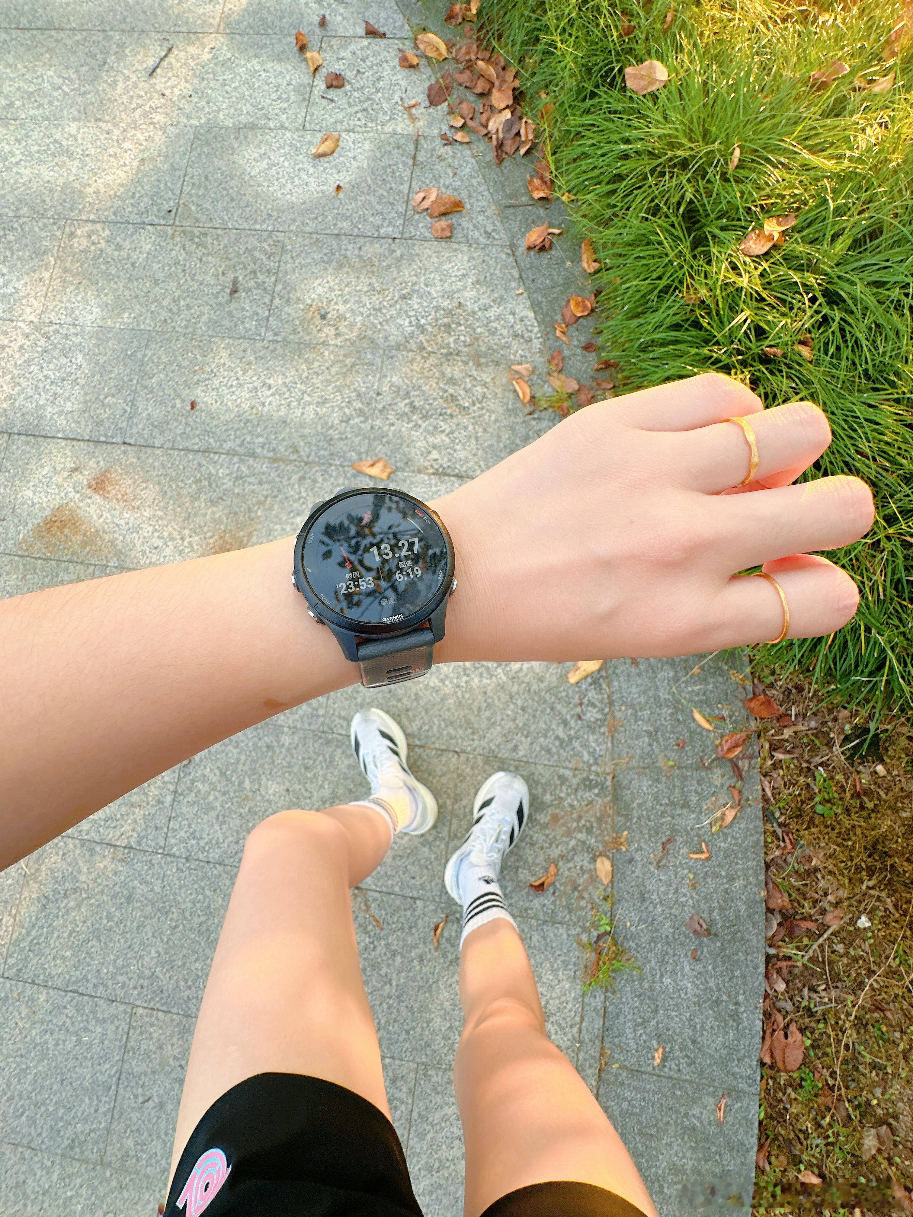 跑步[超话]  晨跑13K | 早起跑步🏃🏻‍♀️迎着晨光出发运动打卡运动就