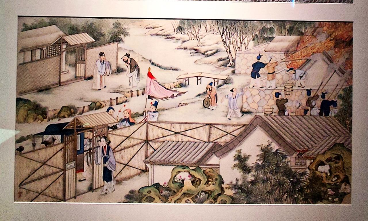 辽宁与红楼梦文化展
    ″绘梦三重缘一一辽宁与红楼梦文化展″，在《沈阳博物馆