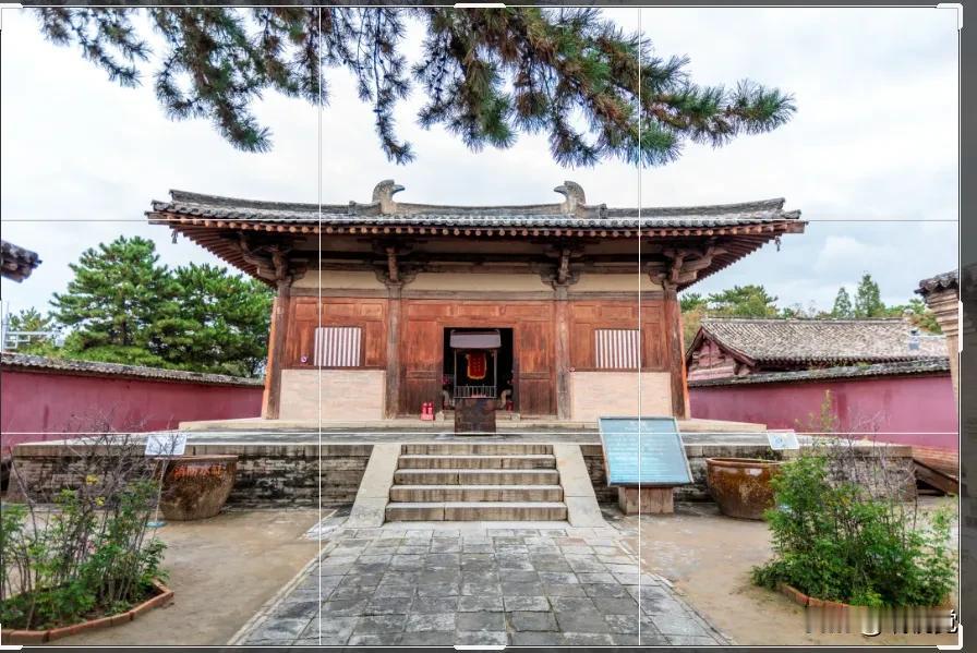 《黑神话·悟空》取景地之一“南禅寺“，其大殿为我国现存最古老的一座唐代木结构建筑