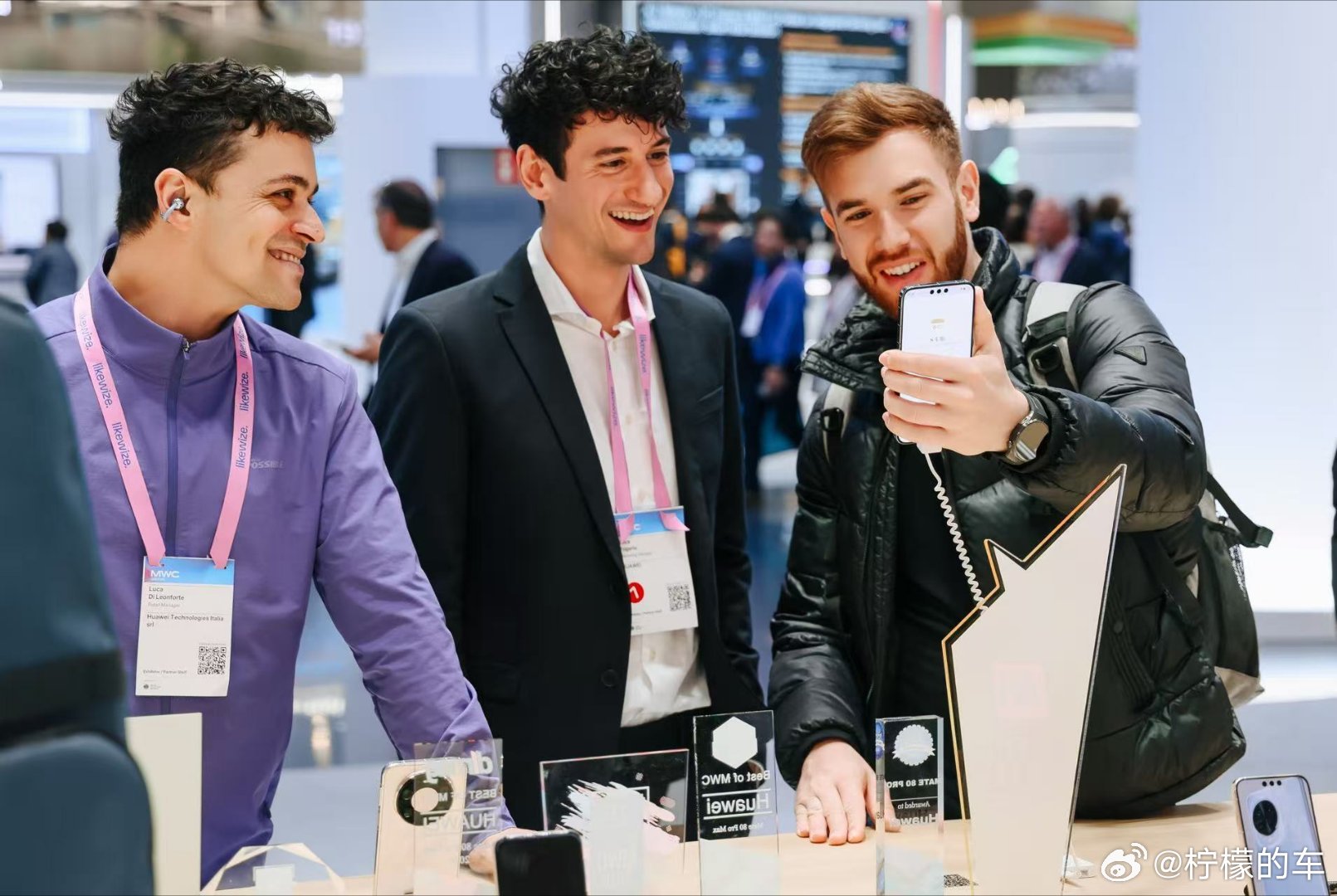 MWC2026最有看点的机型之一，必须是华为Mate80系列。亮相没多久就收获了