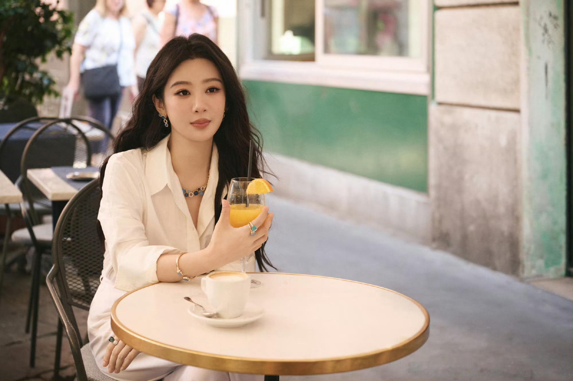 杨紫杨紫董竹君 yz杨紫玉兰花开君再来 爱你这件事是幸福比眼泪多千倍万倍的童话【